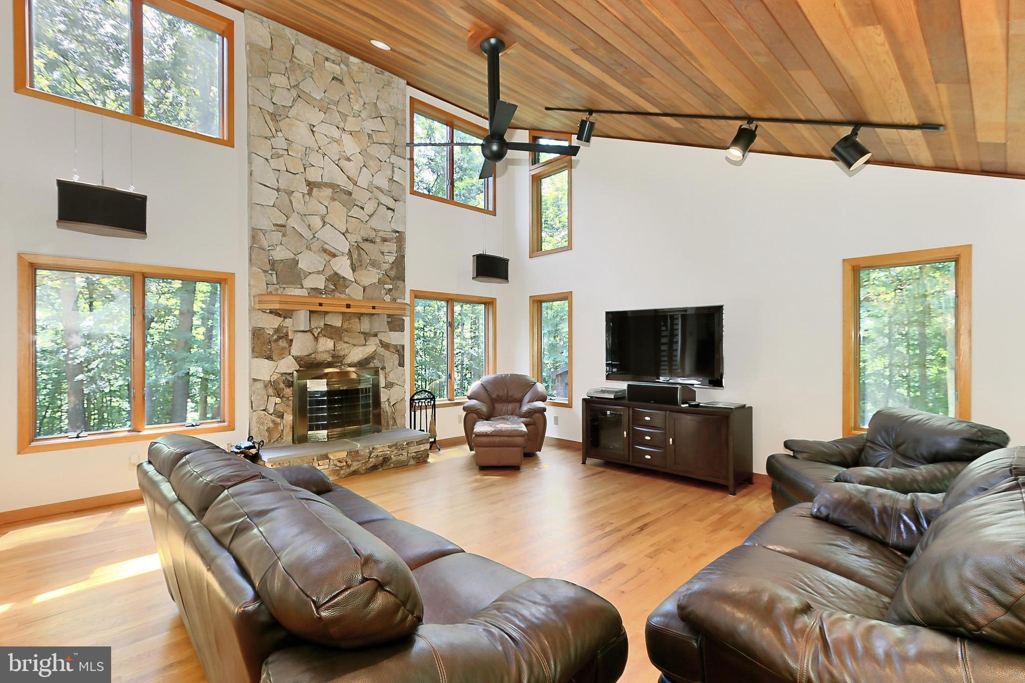 CLIFTON NORTH - Residential