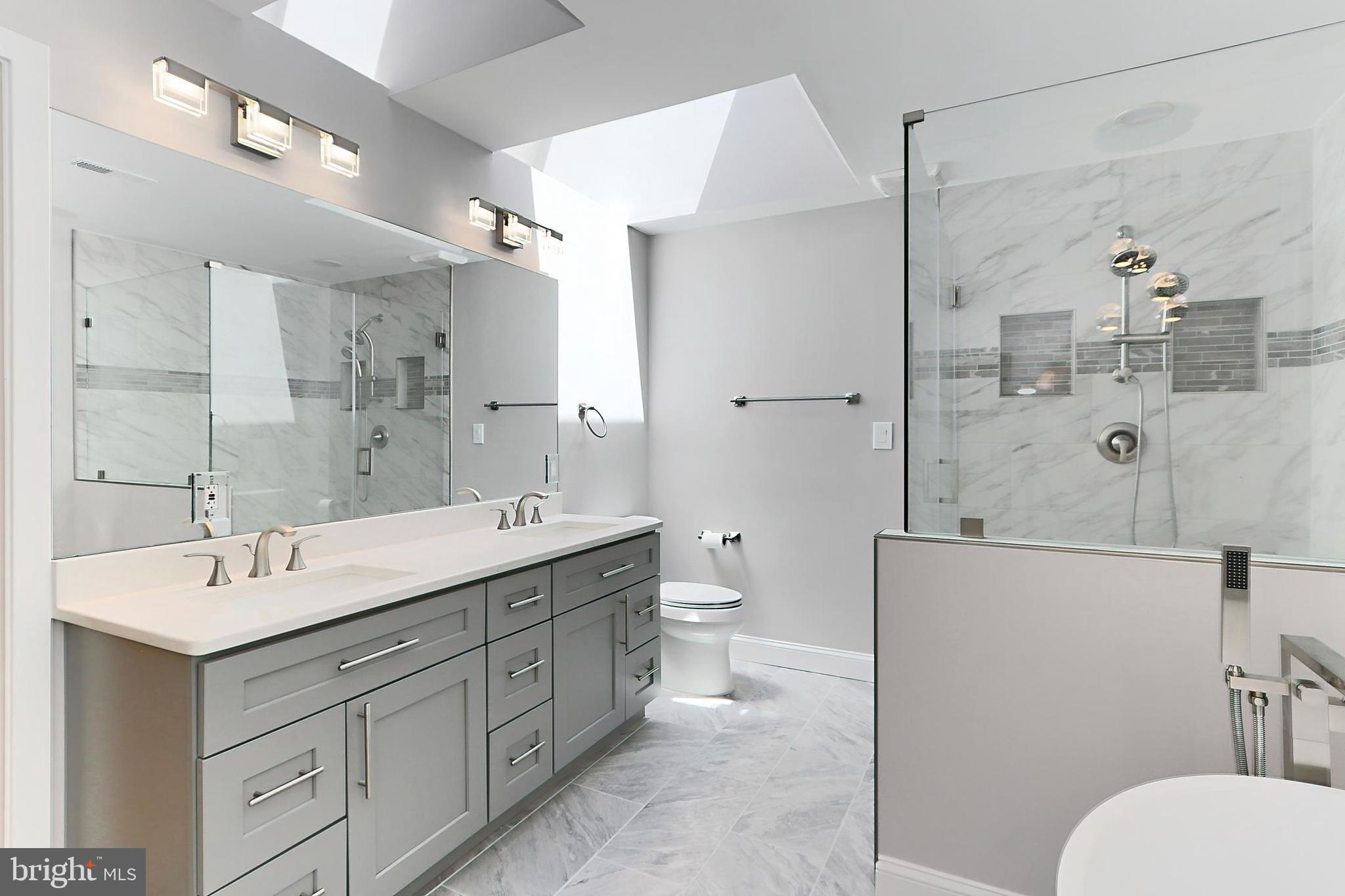 CLIFTON NORTH - Residential