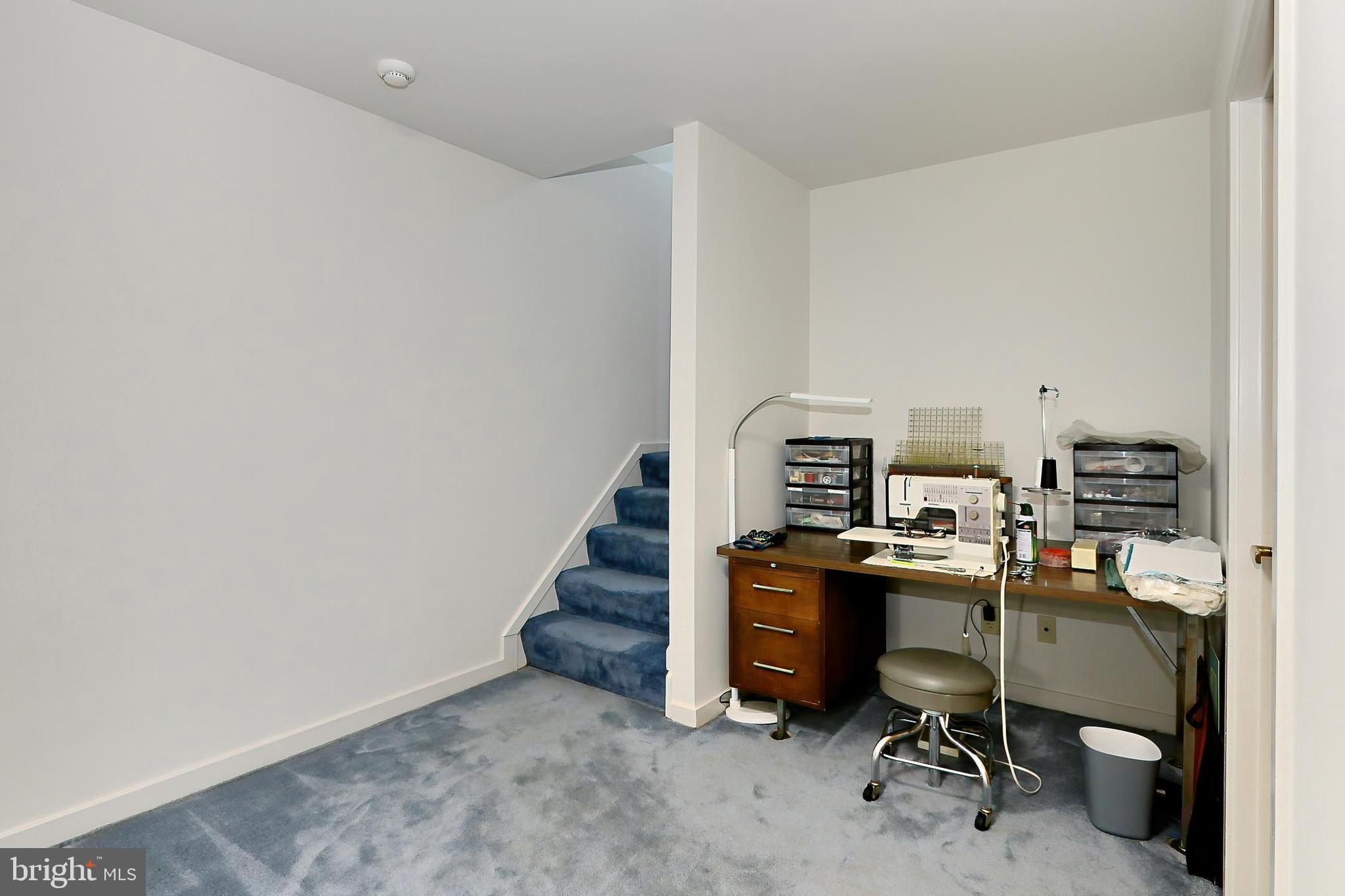 CLIFTON NORTH - Residential