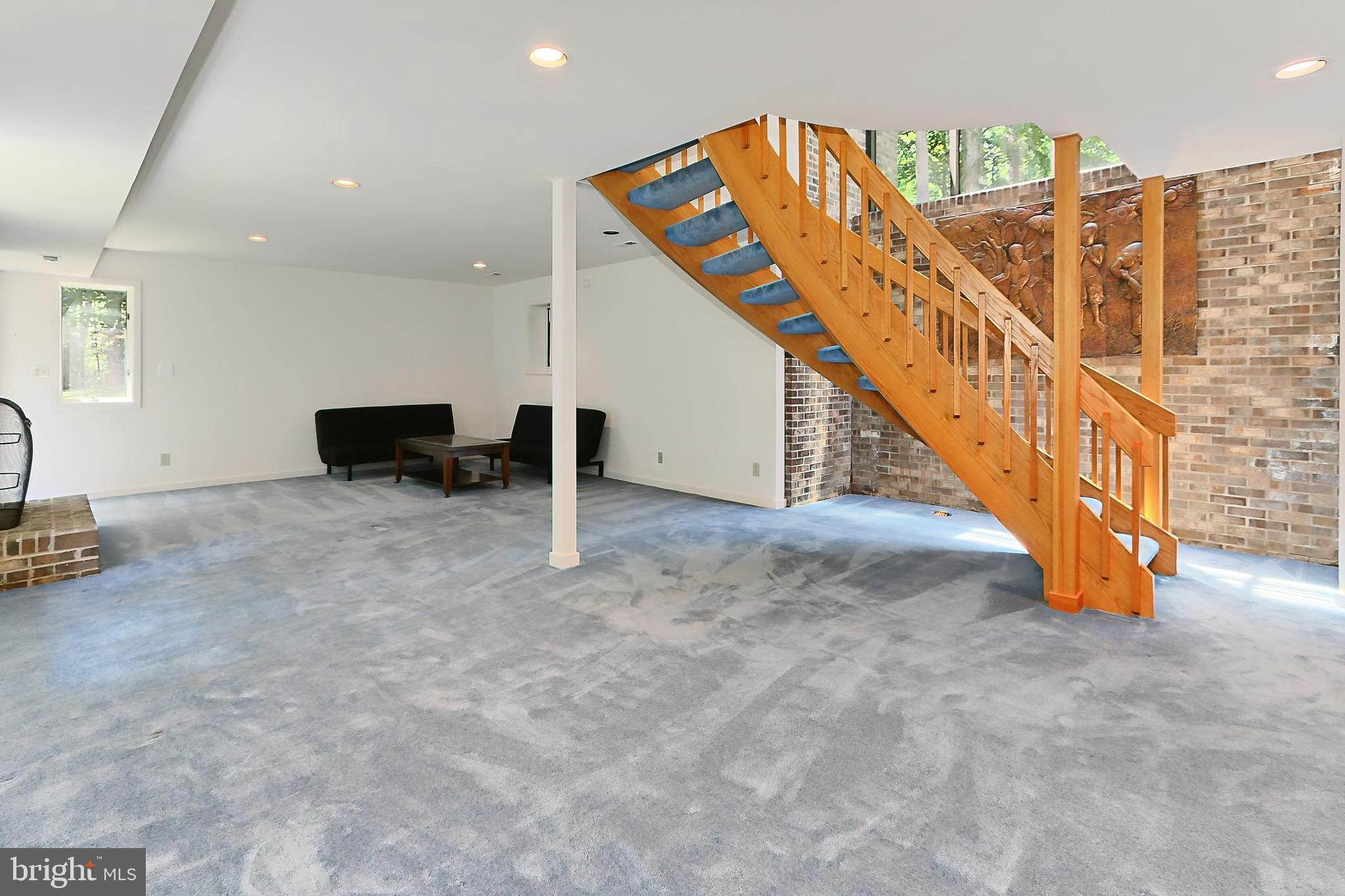 CLIFTON NORTH - Residential