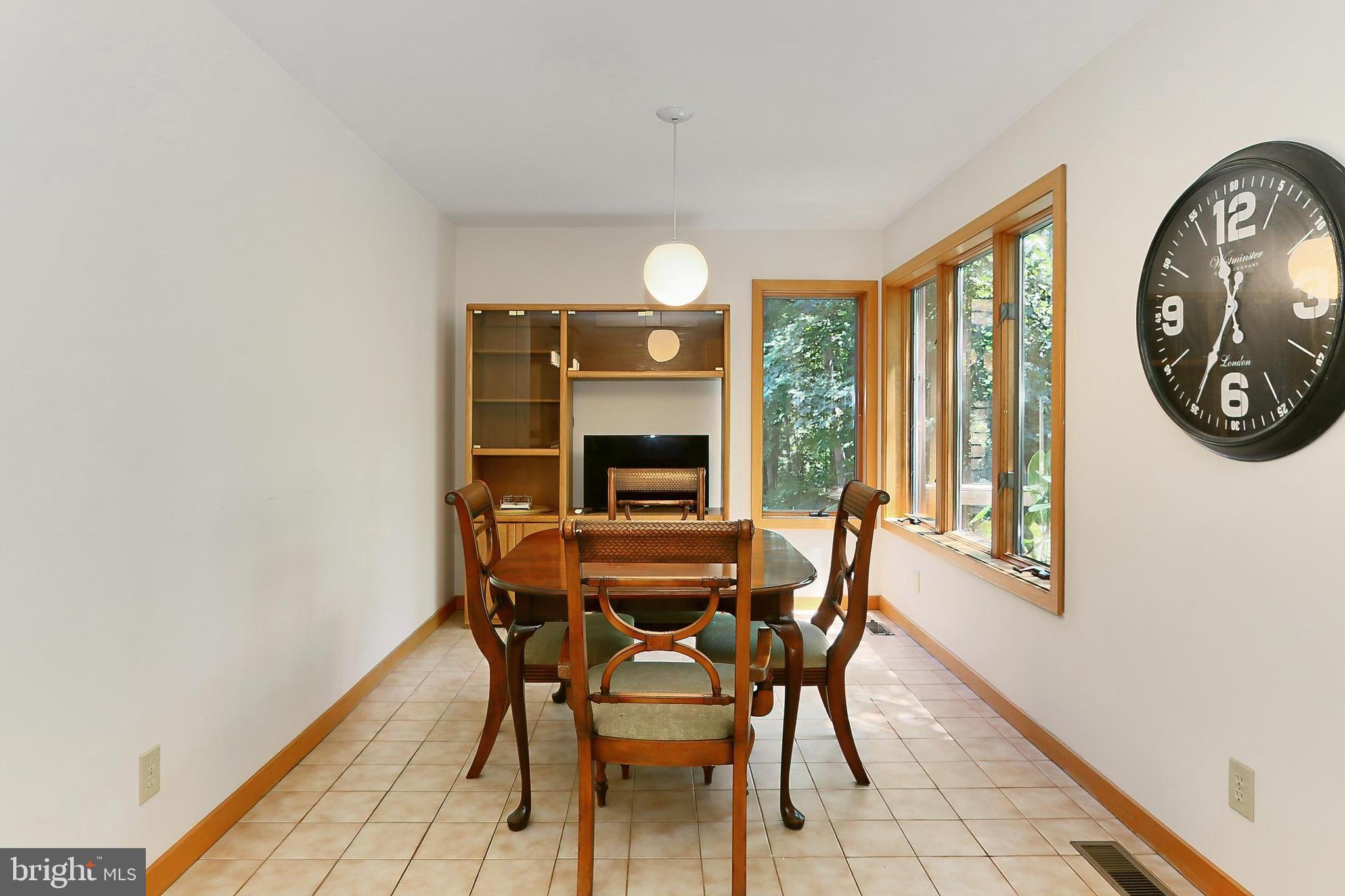 CLIFTON NORTH - Residential