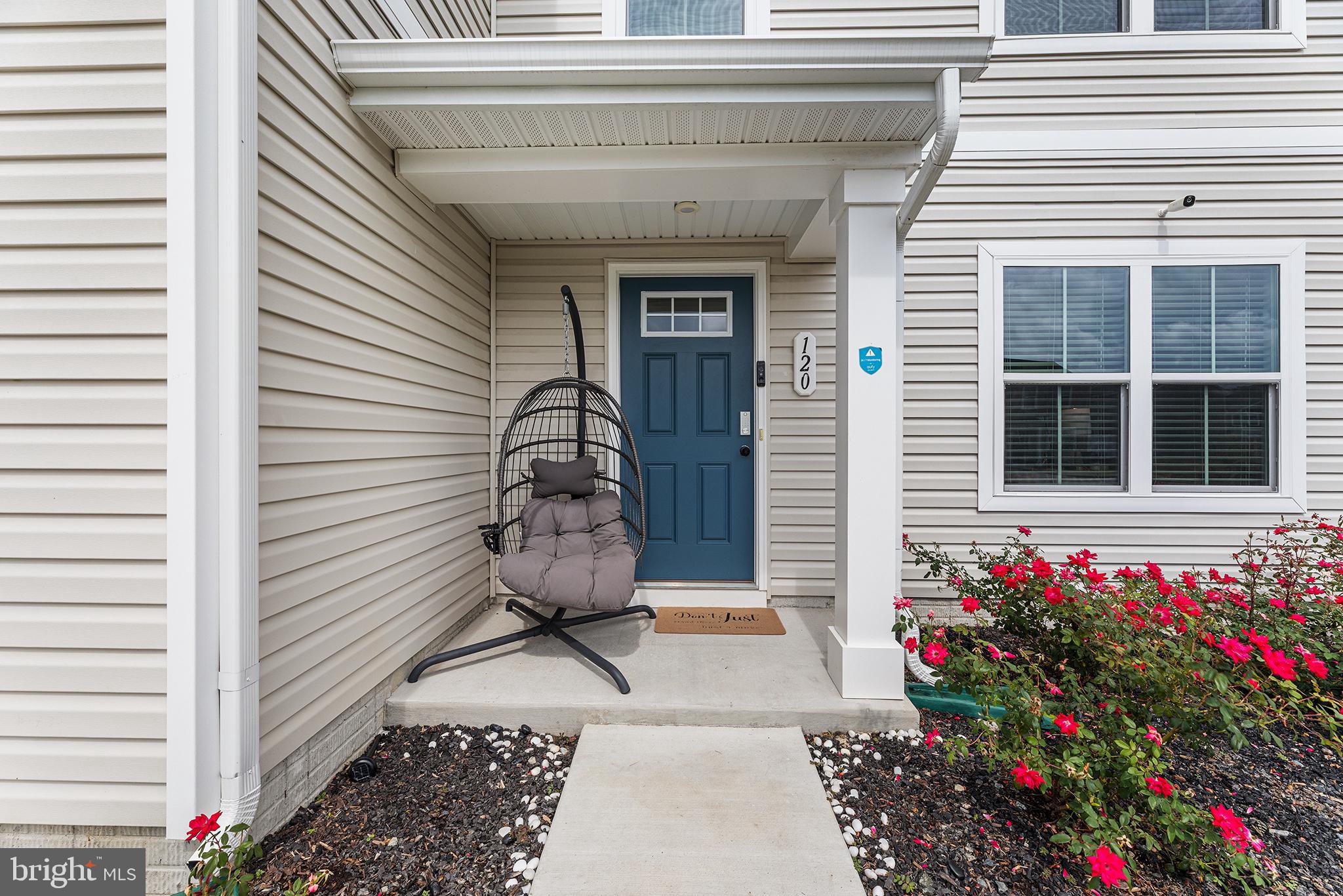 120 MARINERS WAY