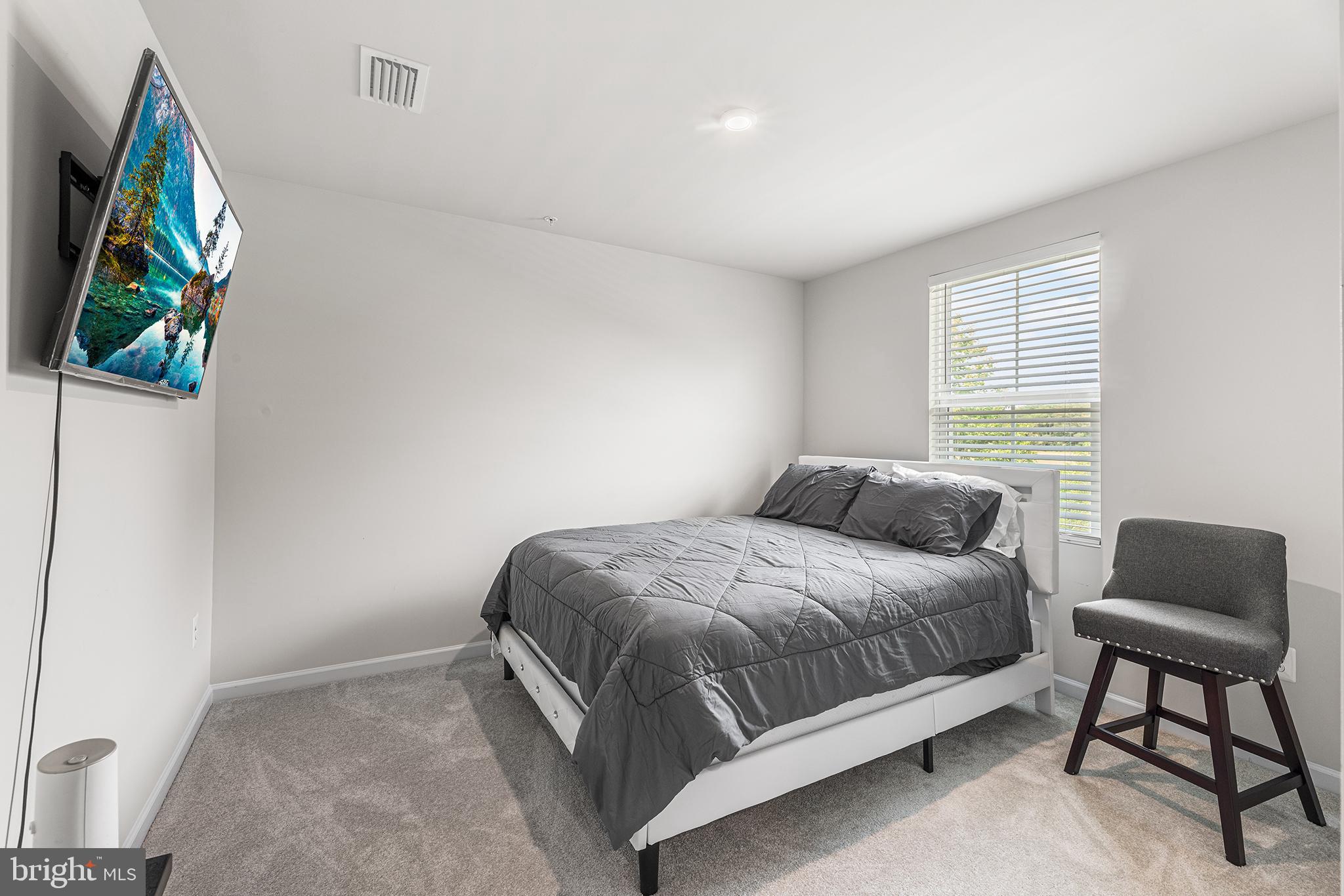 HERON POINT - Residential