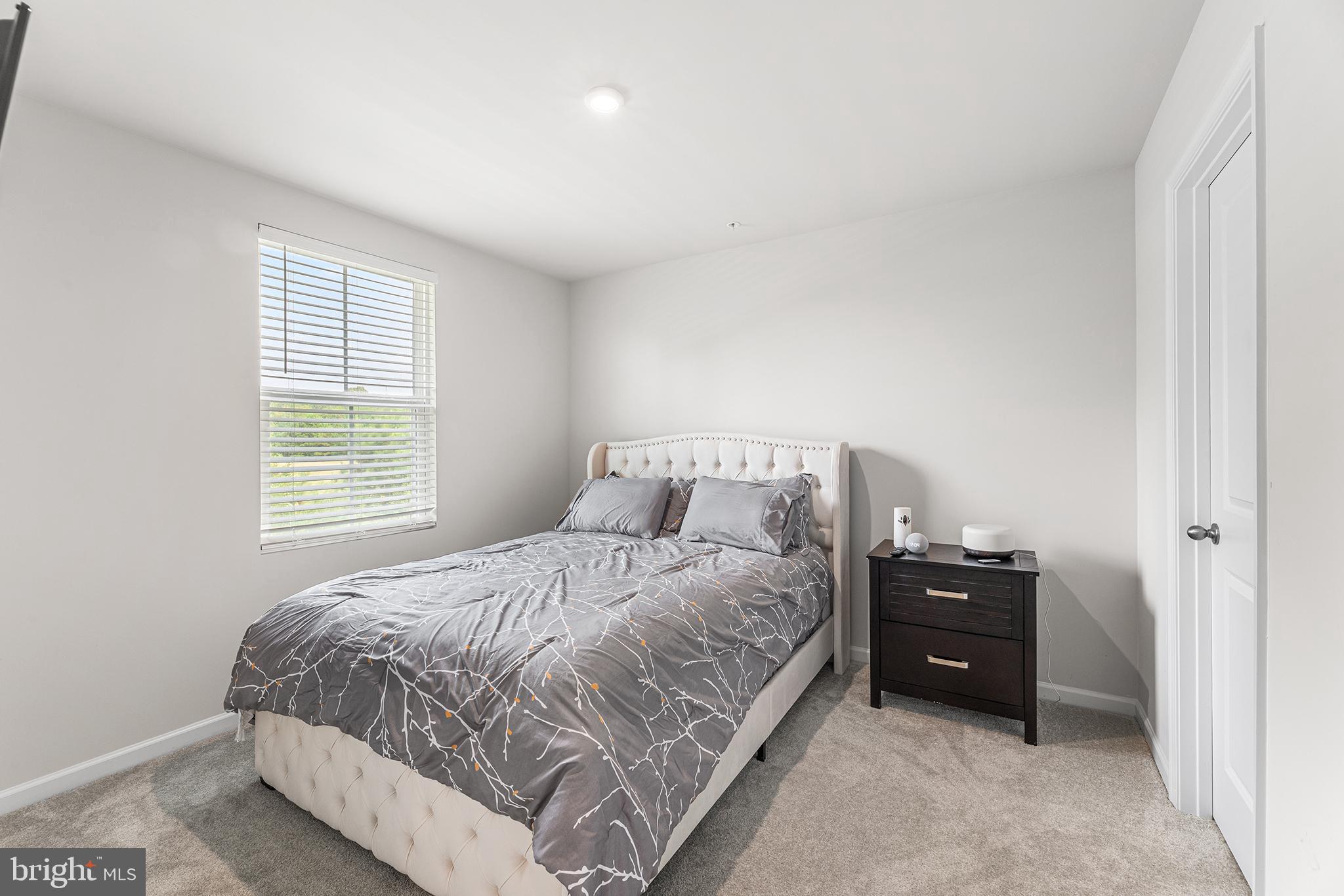 HERON POINT - Residential