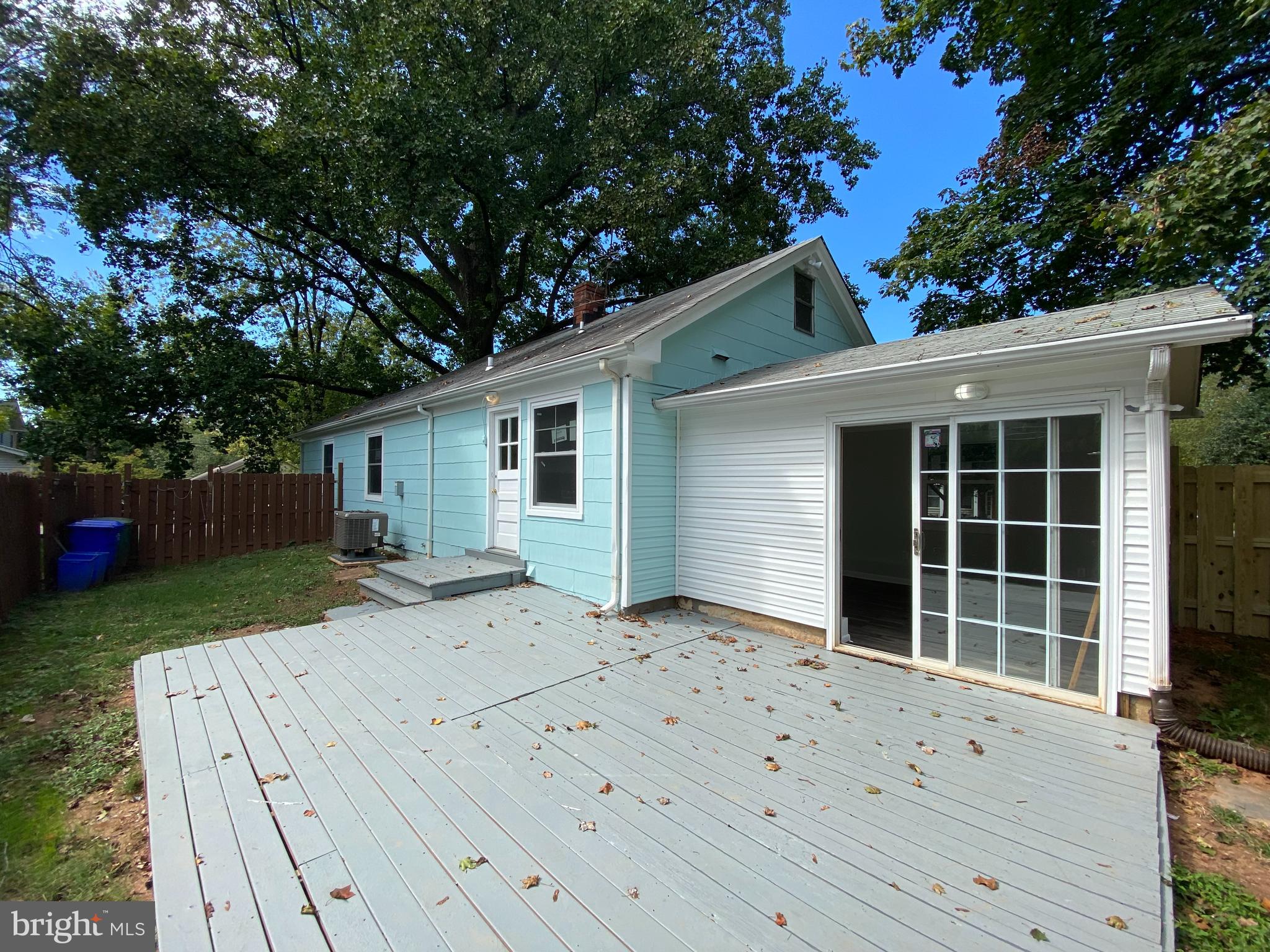 KENSINGTON TERRACE - Residential Lease