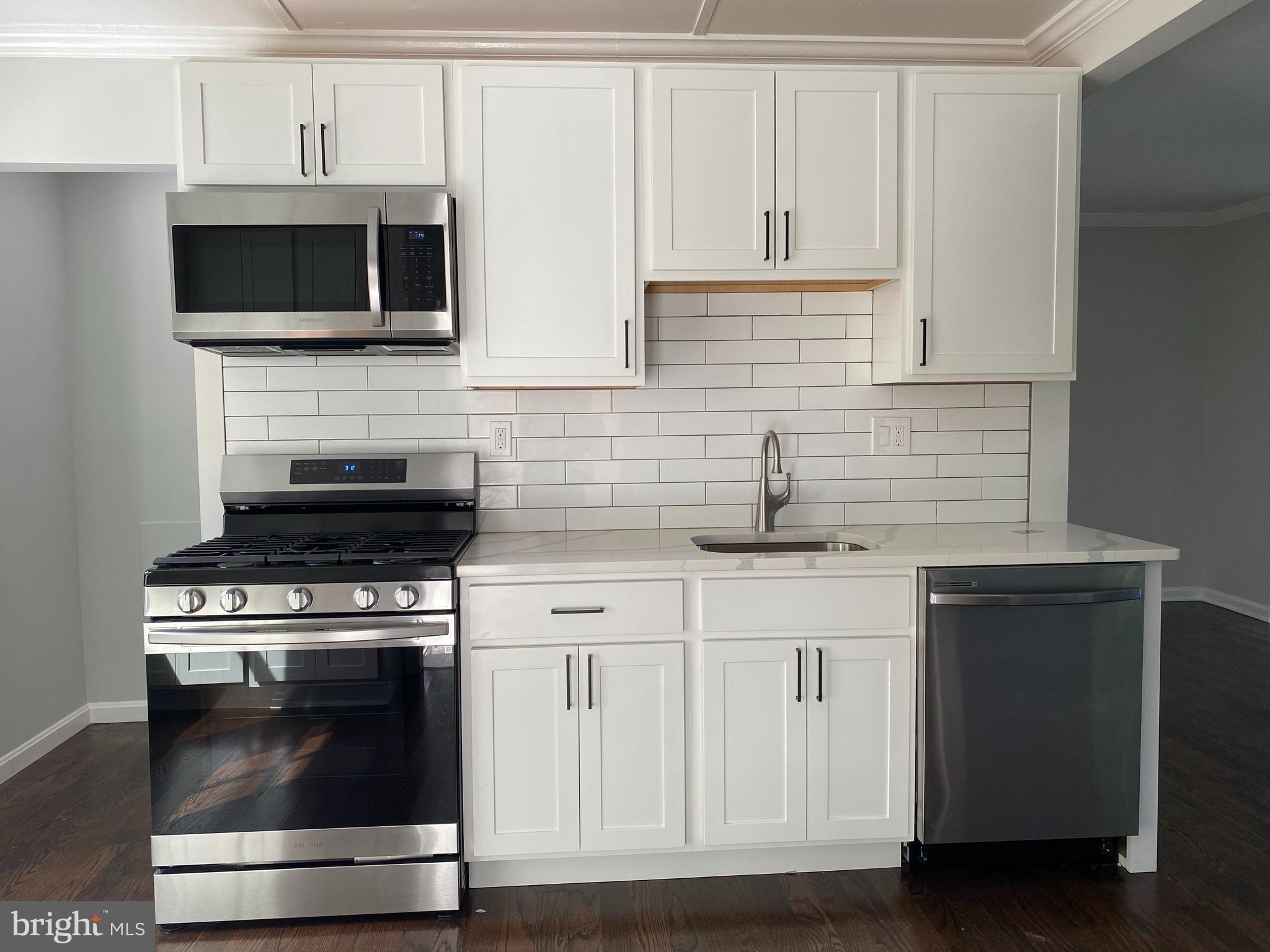 KENSINGTON TERRACE - Residential Lease