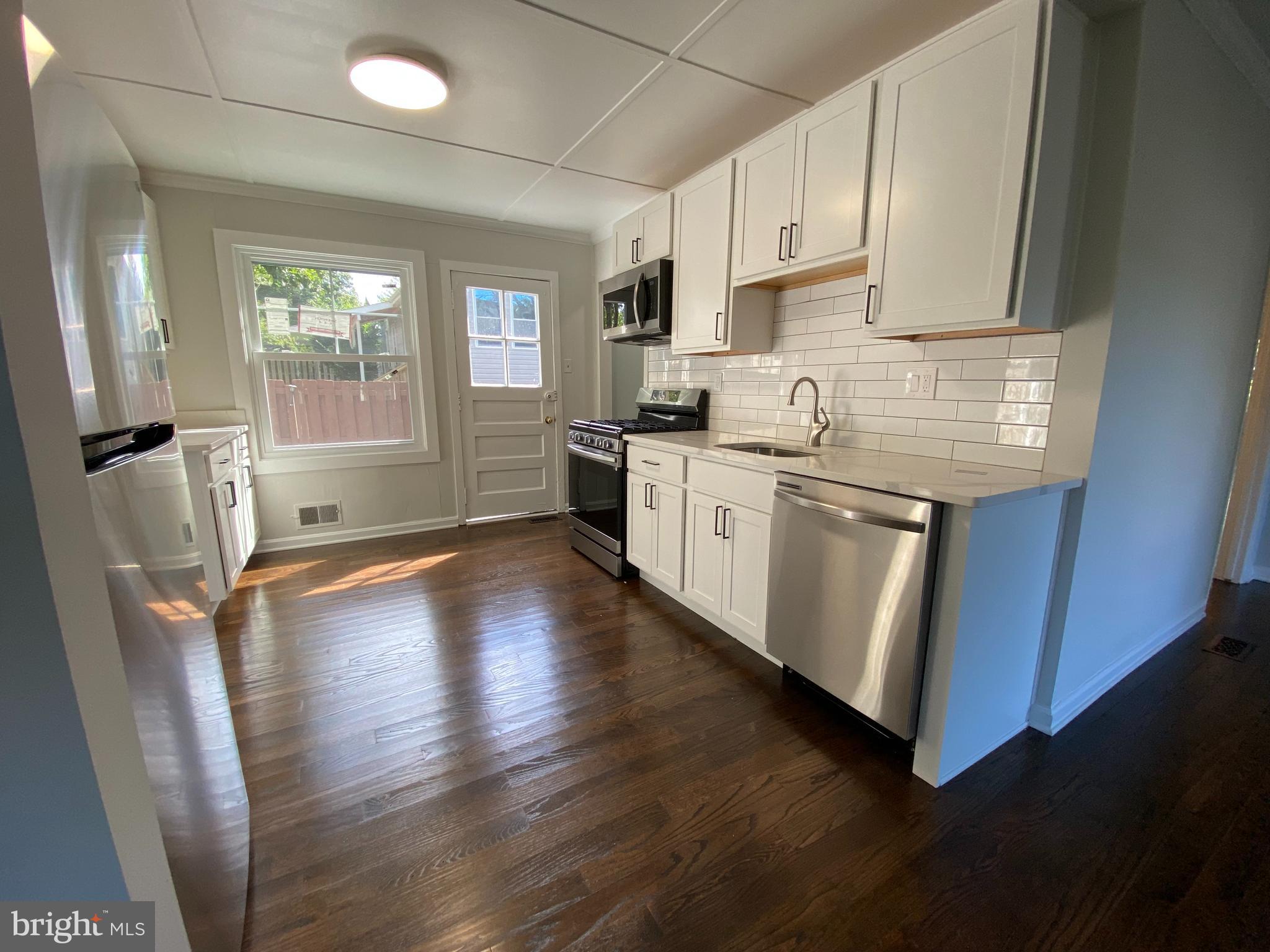 KENSINGTON TERRACE - Residential Lease