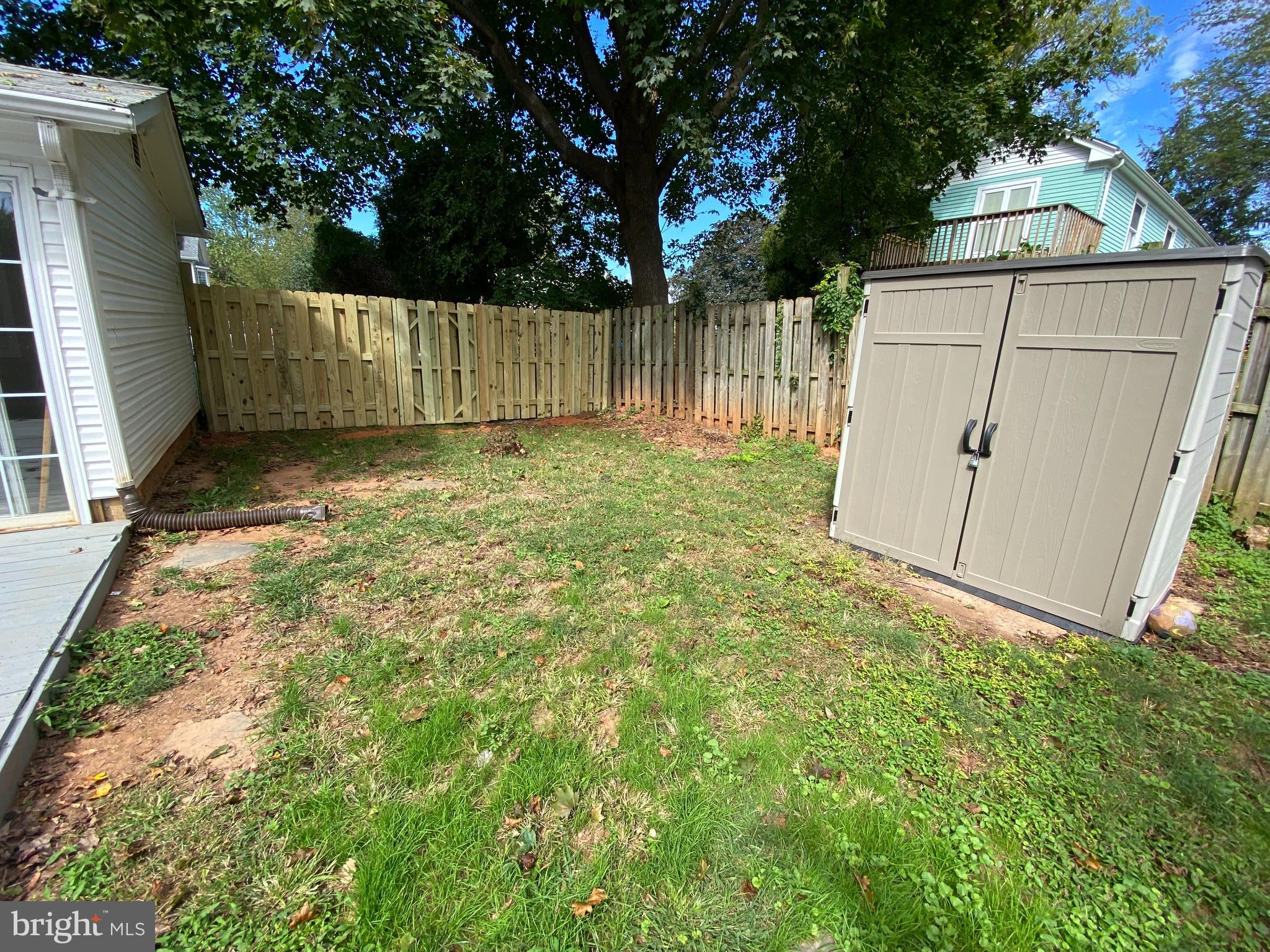 KENSINGTON TERRACE - Residential Lease