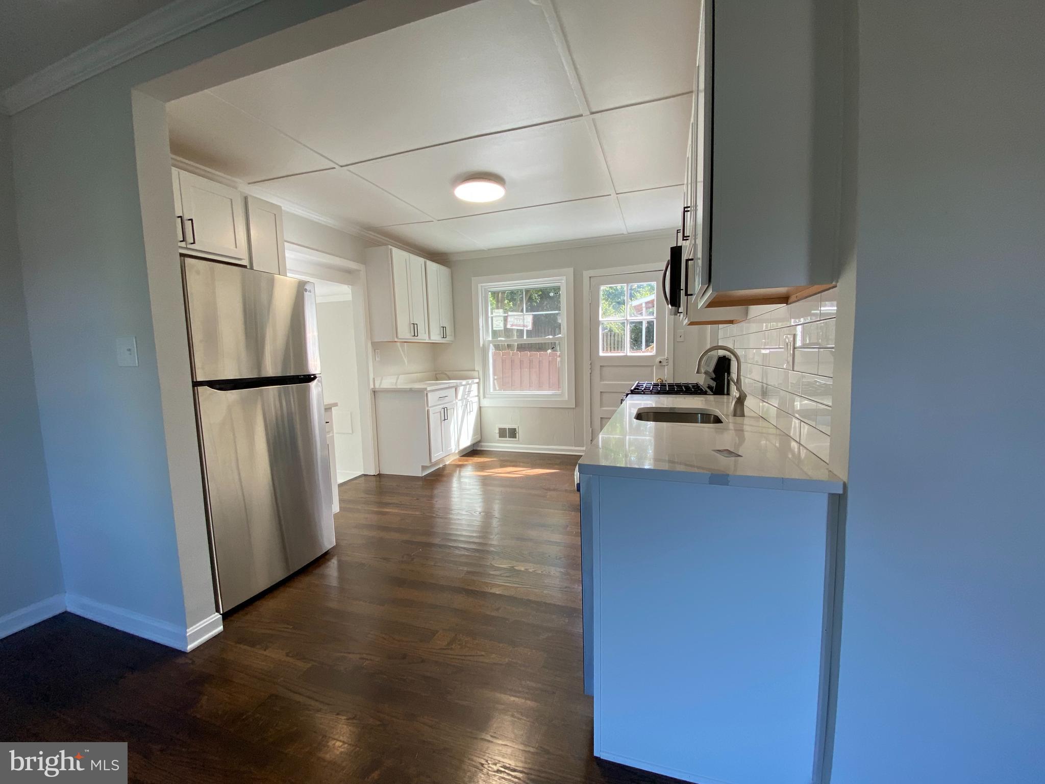 KENSINGTON TERRACE - Residential Lease