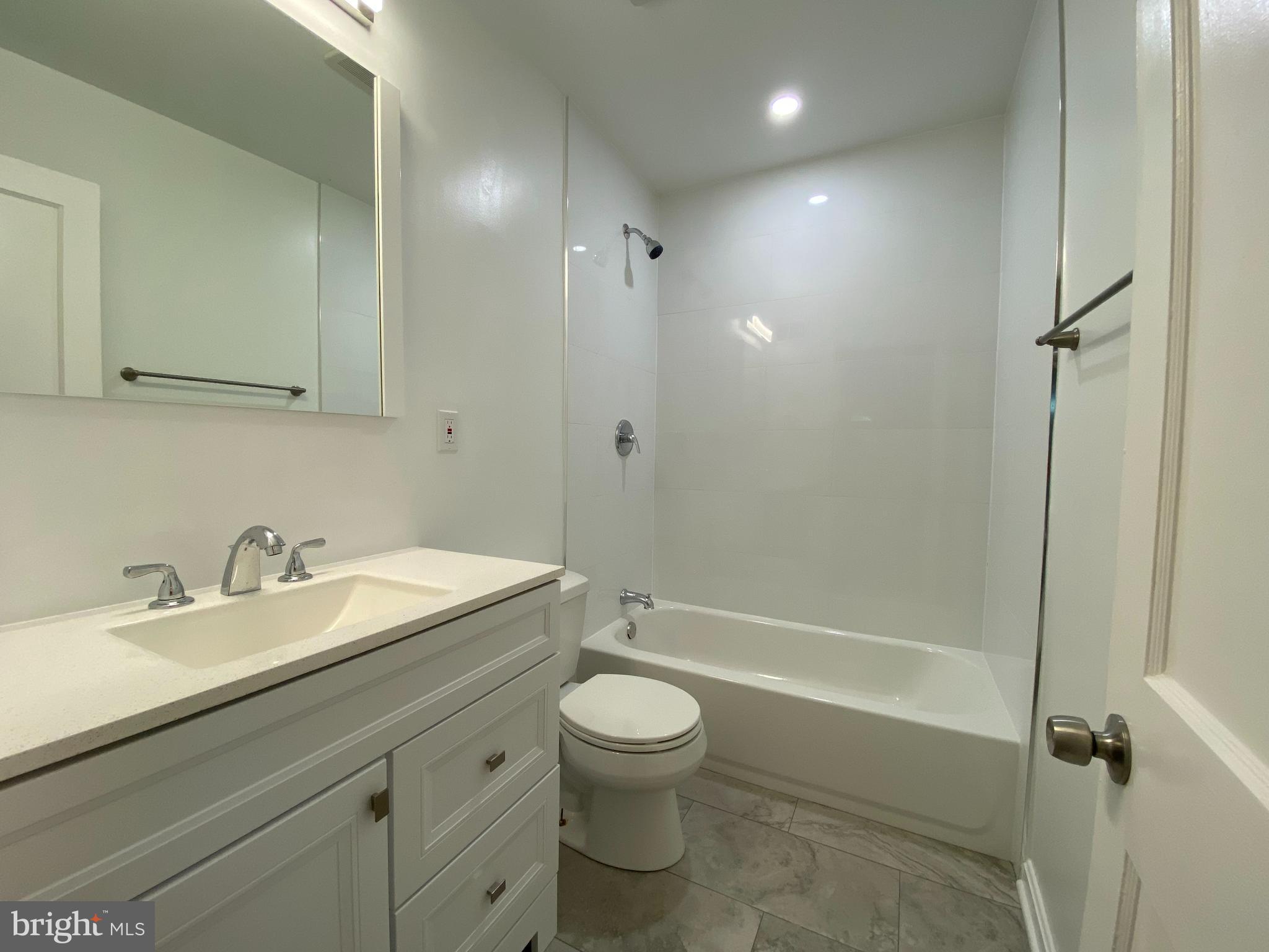 KENSINGTON TERRACE - Residential Lease