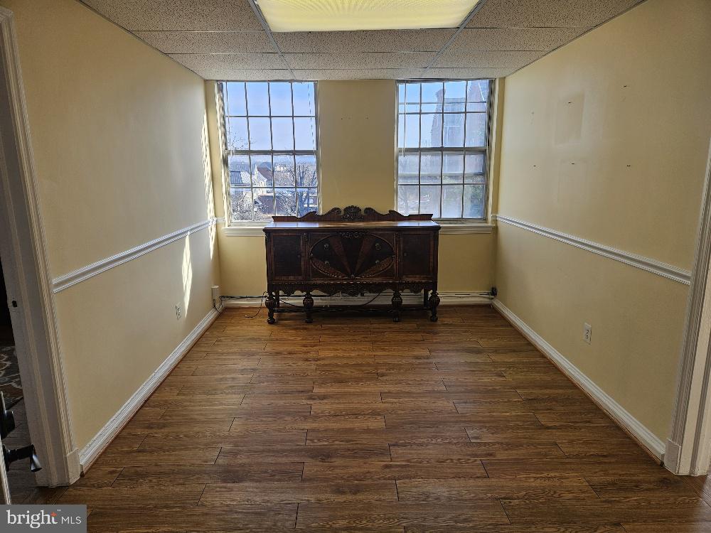 4015 CHAIN BRIDGE ROAD SUITES D/31/38