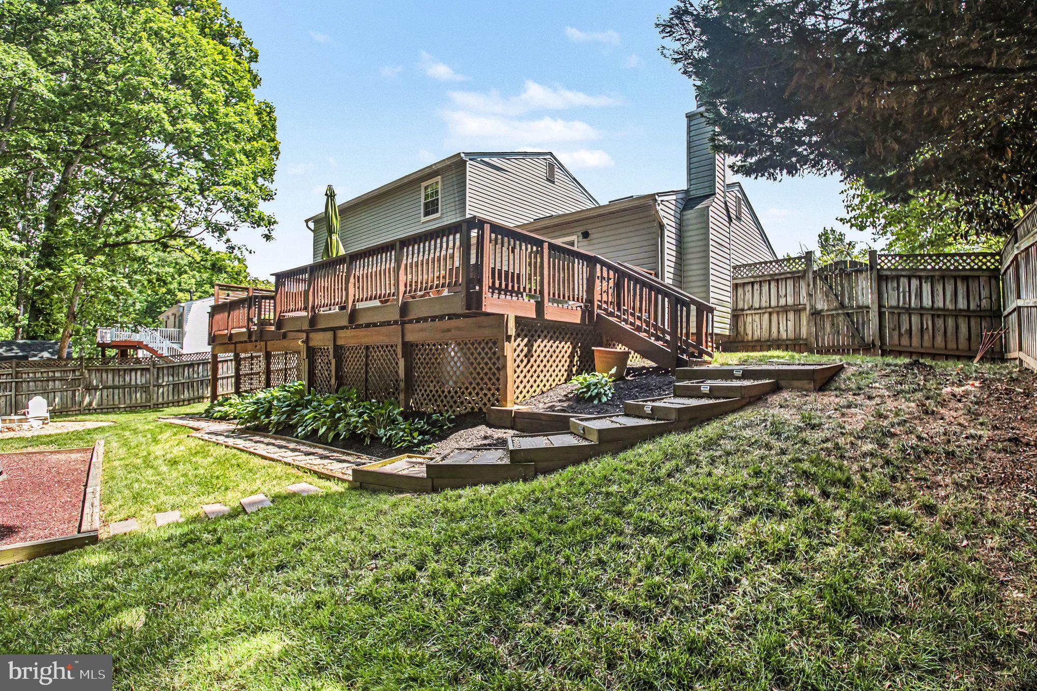 9770 TURNBUCKLE DRIVE
