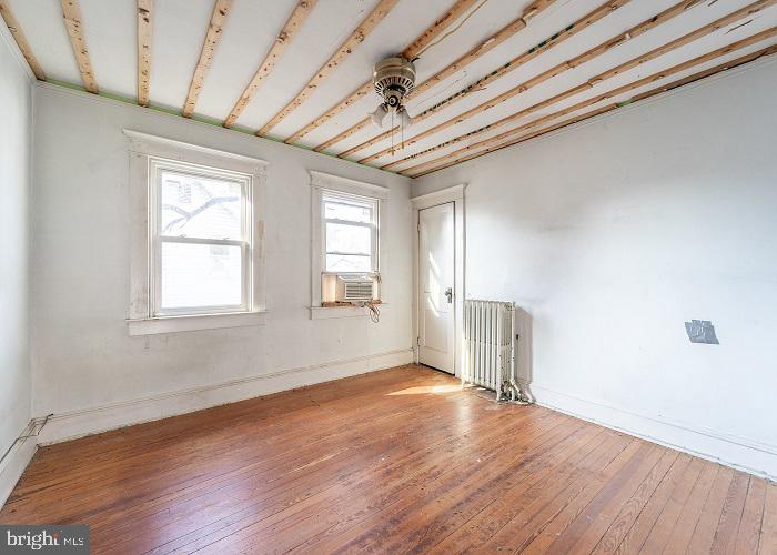 PIKESVILLE - Residential