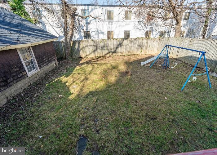 PIKESVILLE - Residential