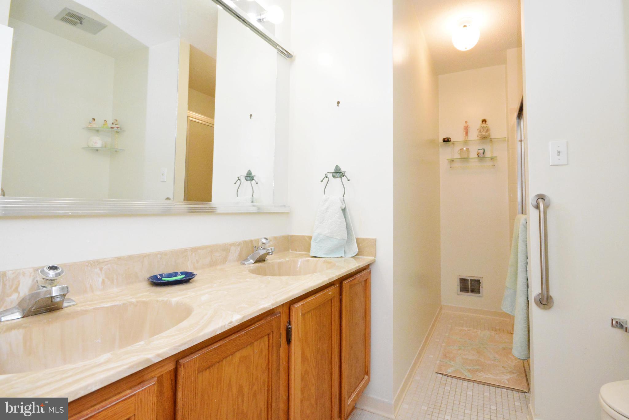 HERITAGE HARBOUR - Residential