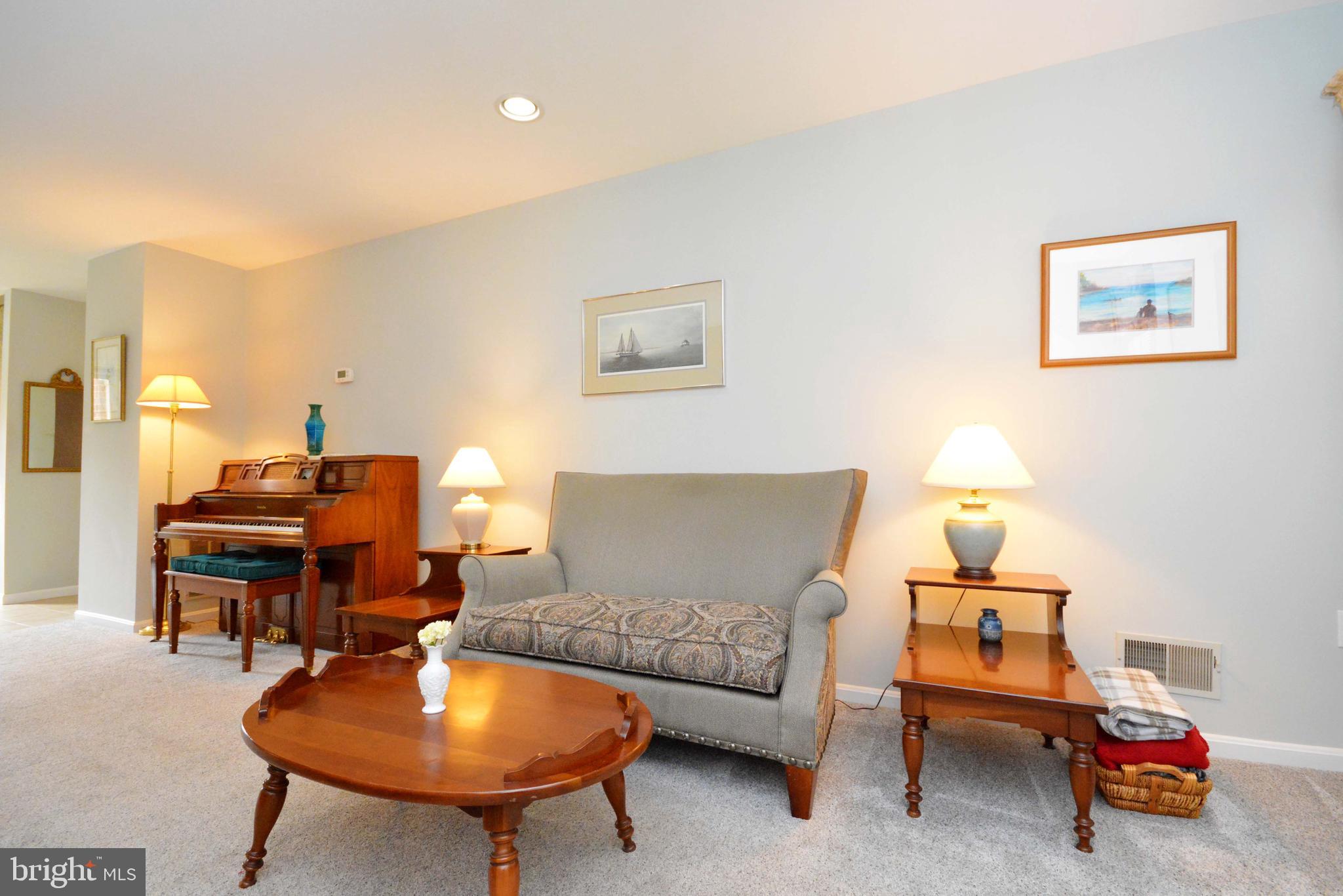 HERITAGE HARBOUR - Residential