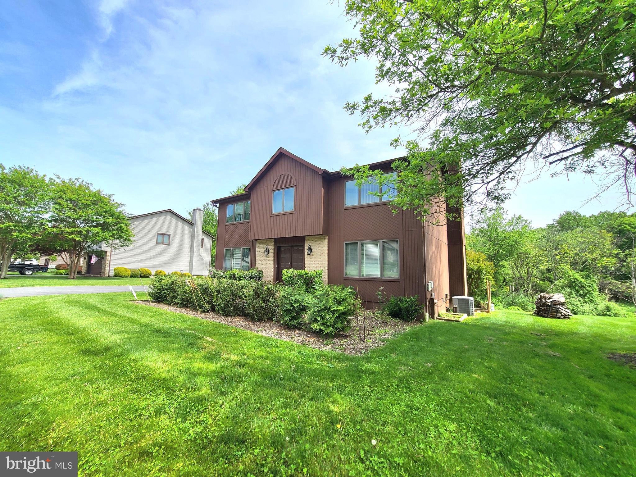3747 SPRING LAKE LANE