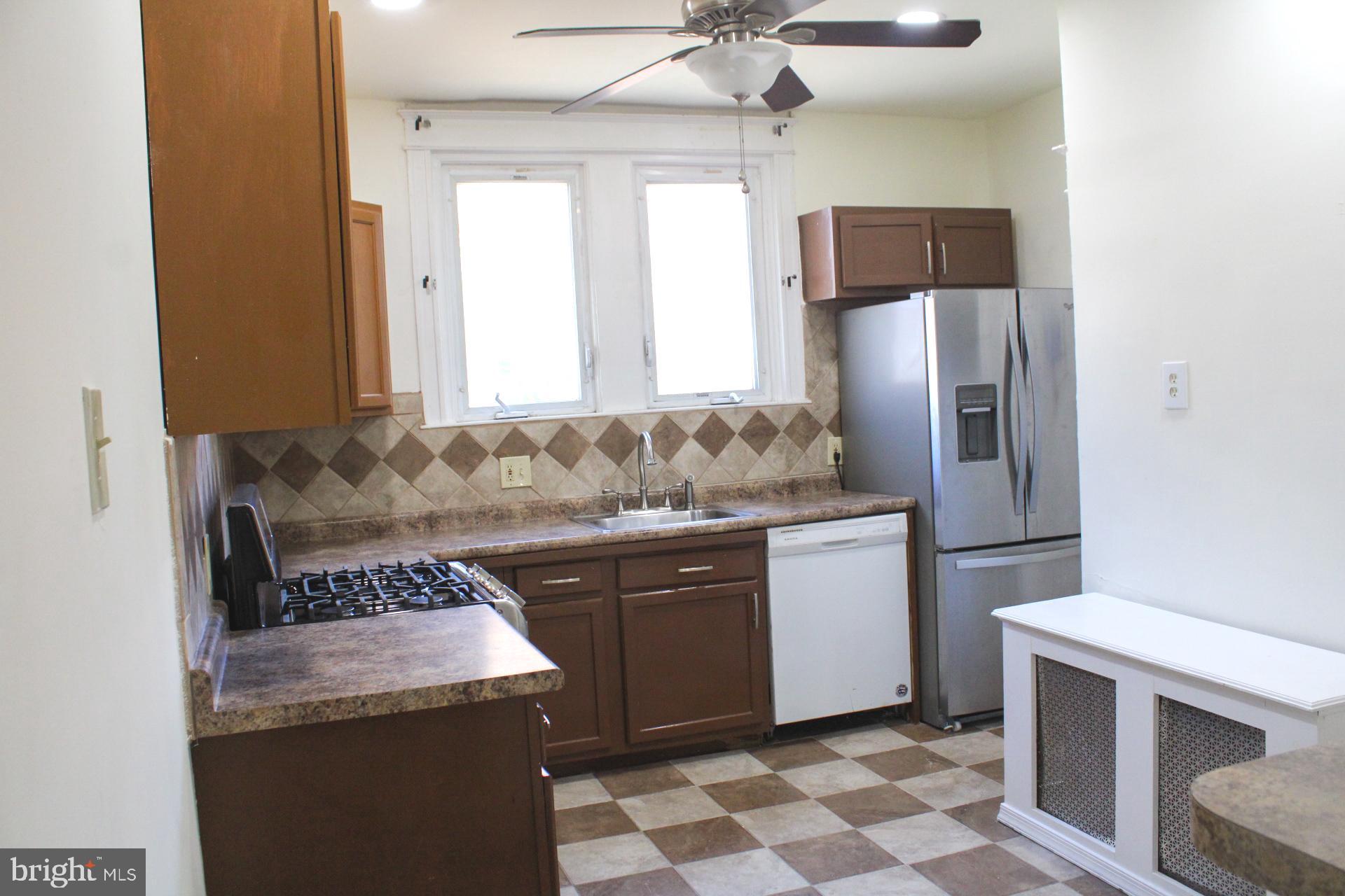WEST OAK LANE - Residential