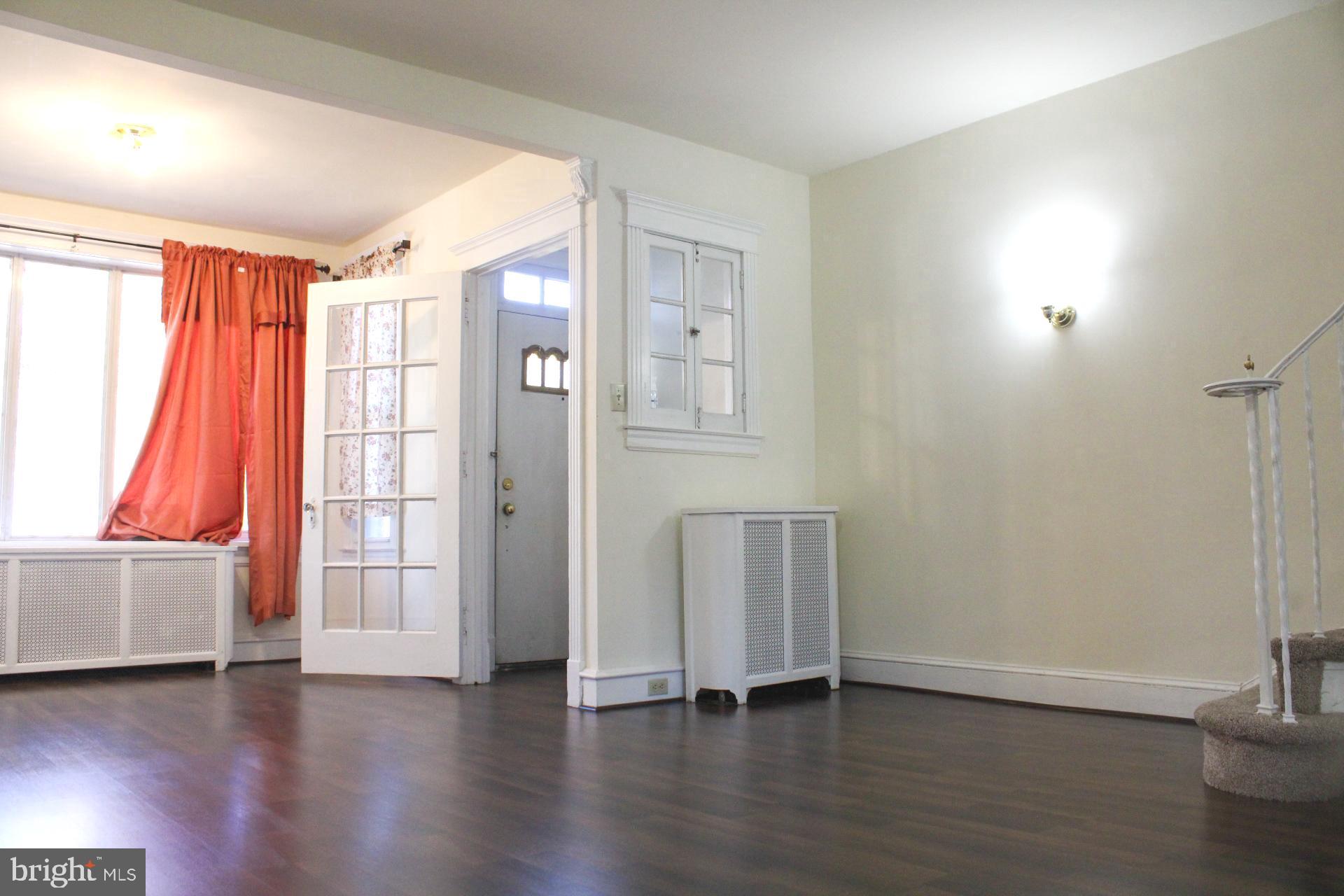 WEST OAK LANE - Residential