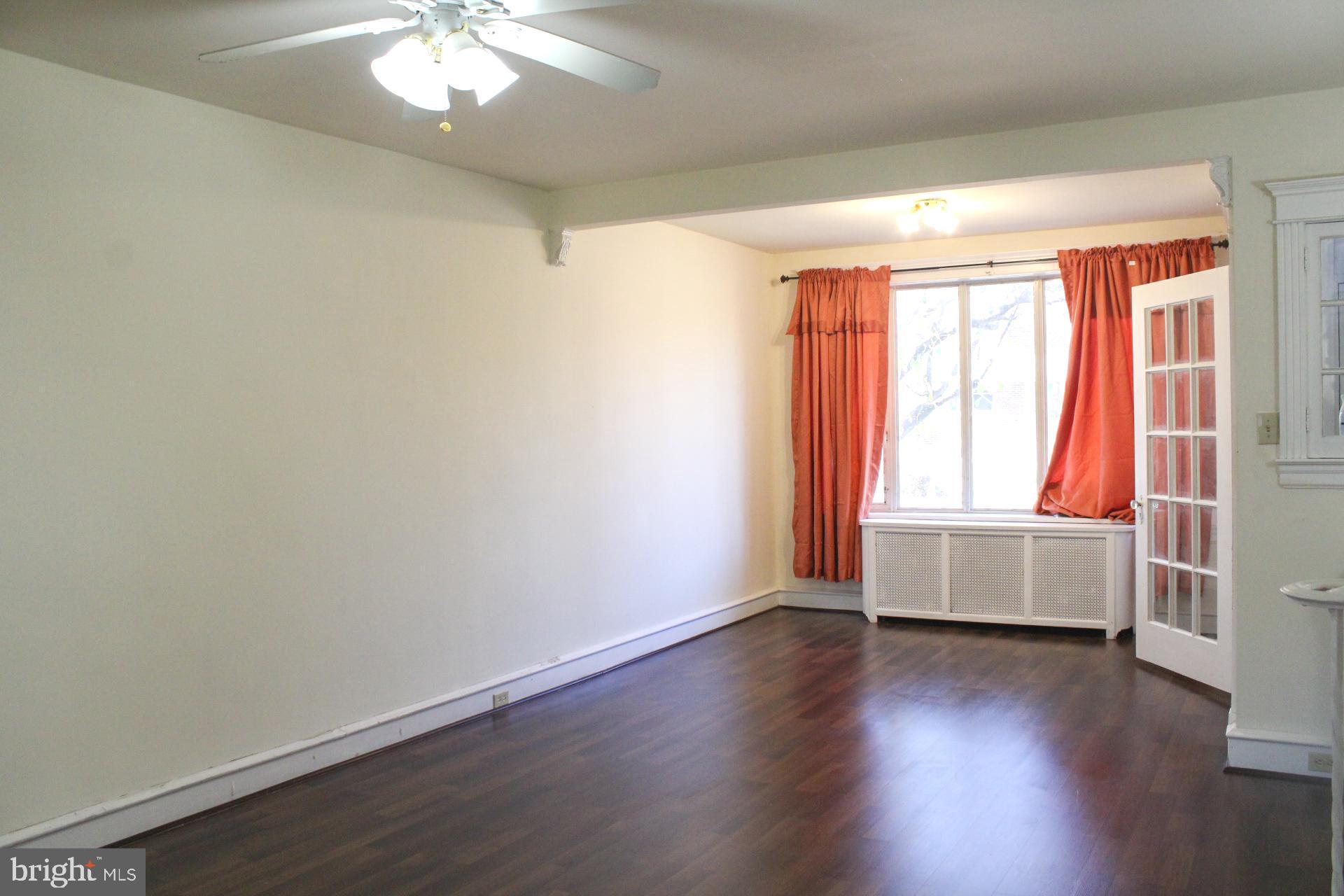 WEST OAK LANE - Residential