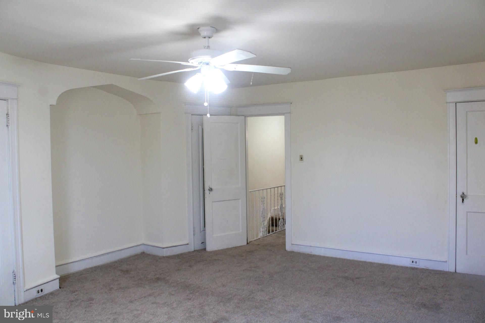 WEST OAK LANE - Residential