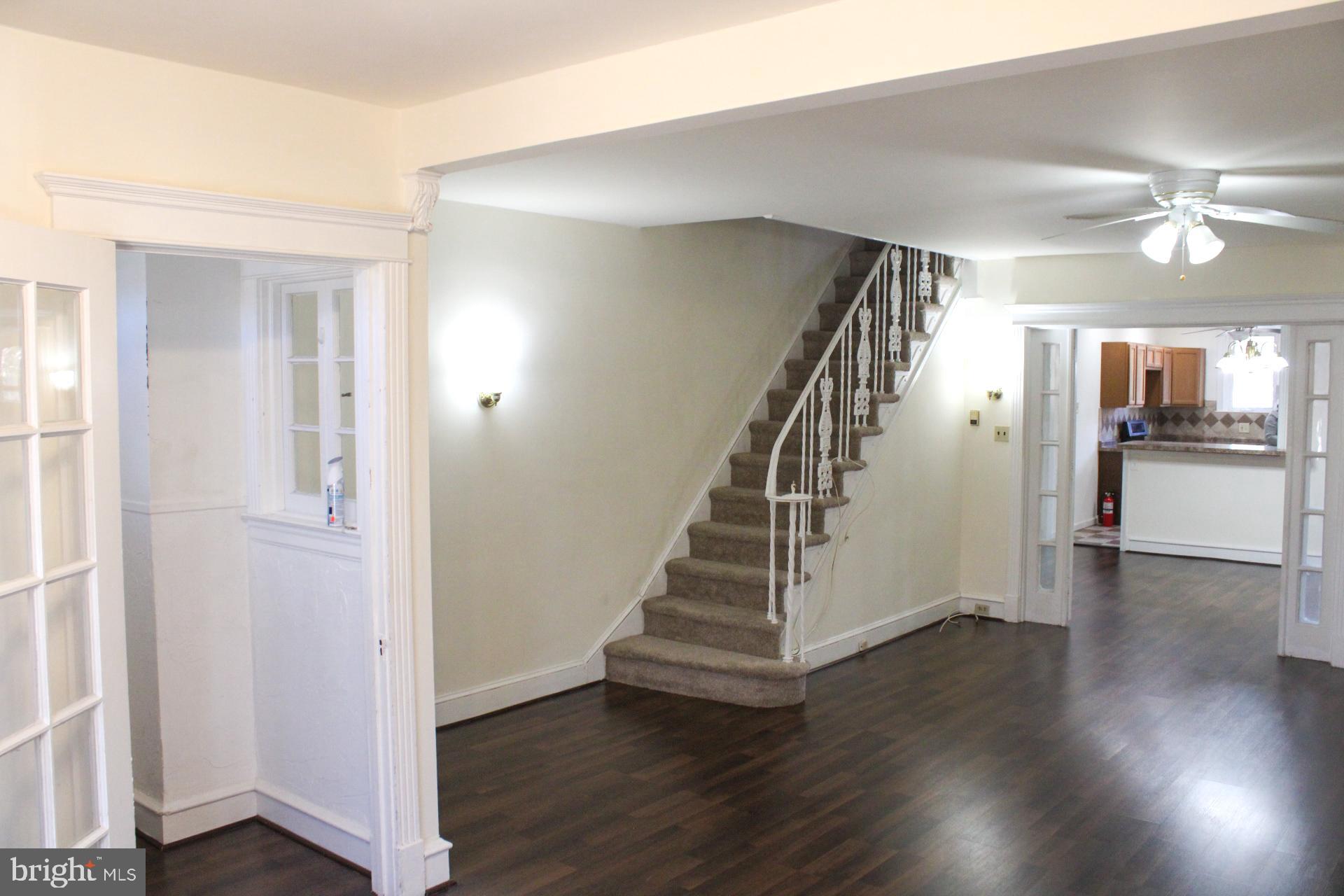 WEST OAK LANE - Residential