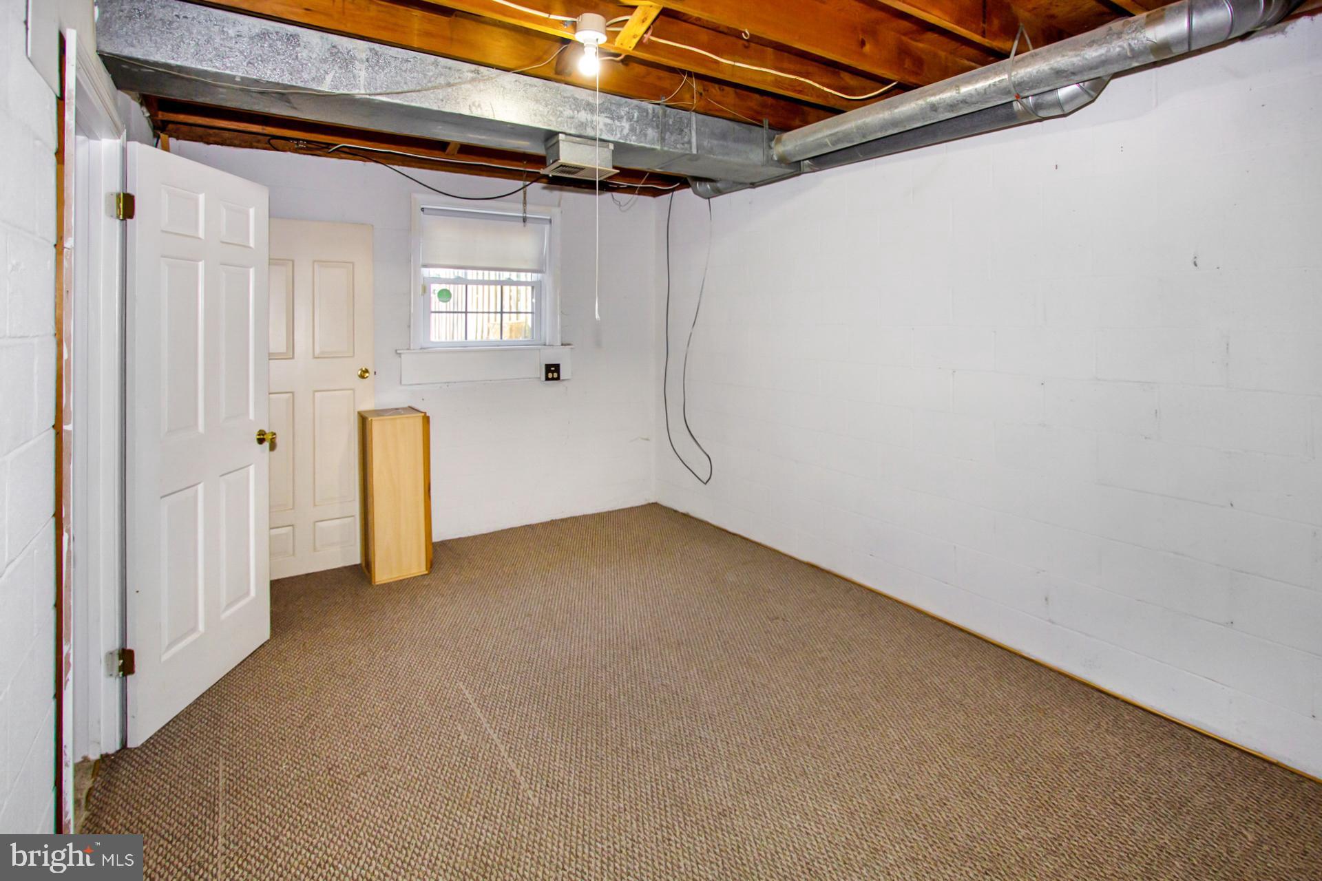 LAKE LOUISE - Residential