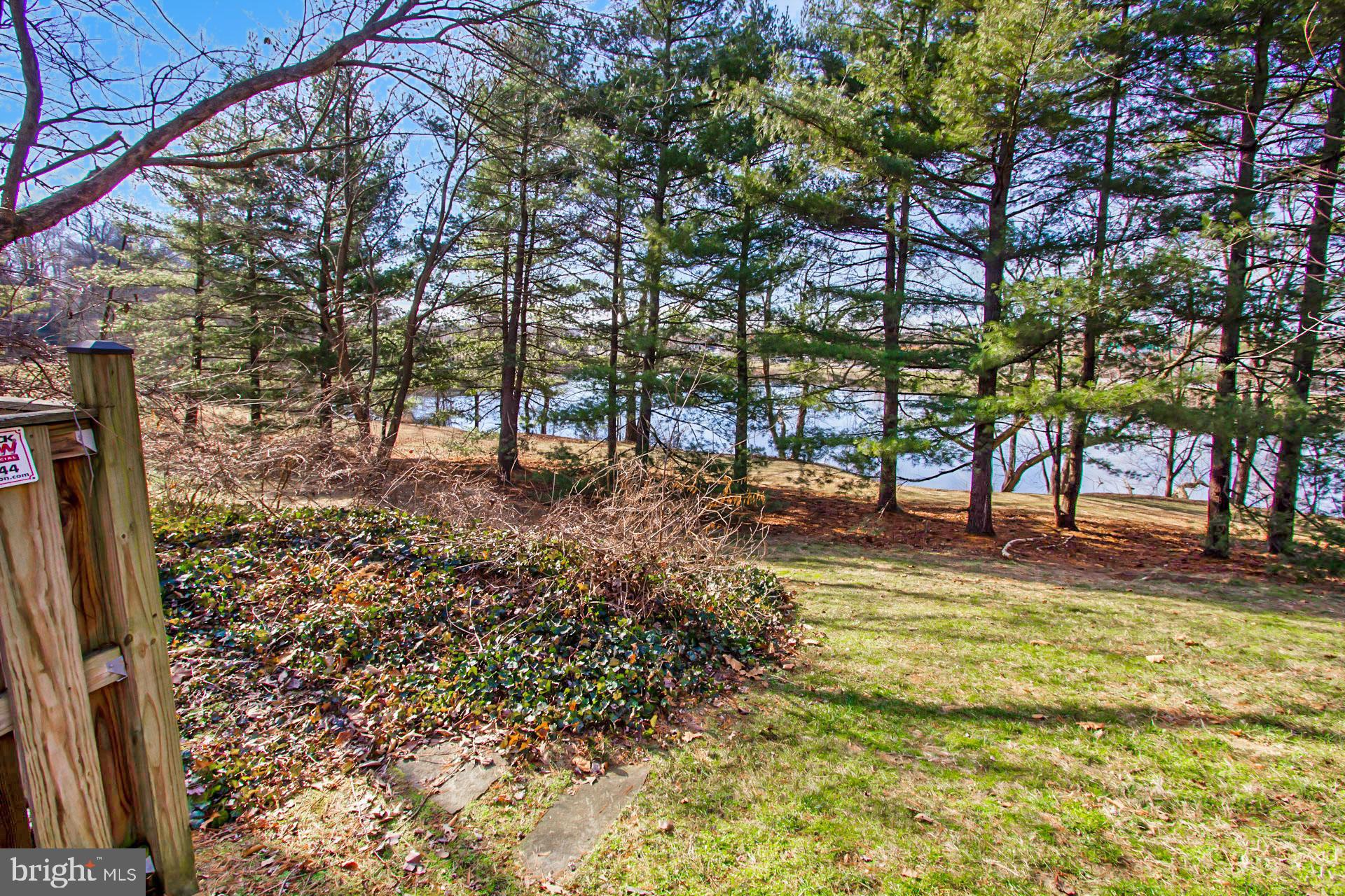 LAKE LOUISE - Residential