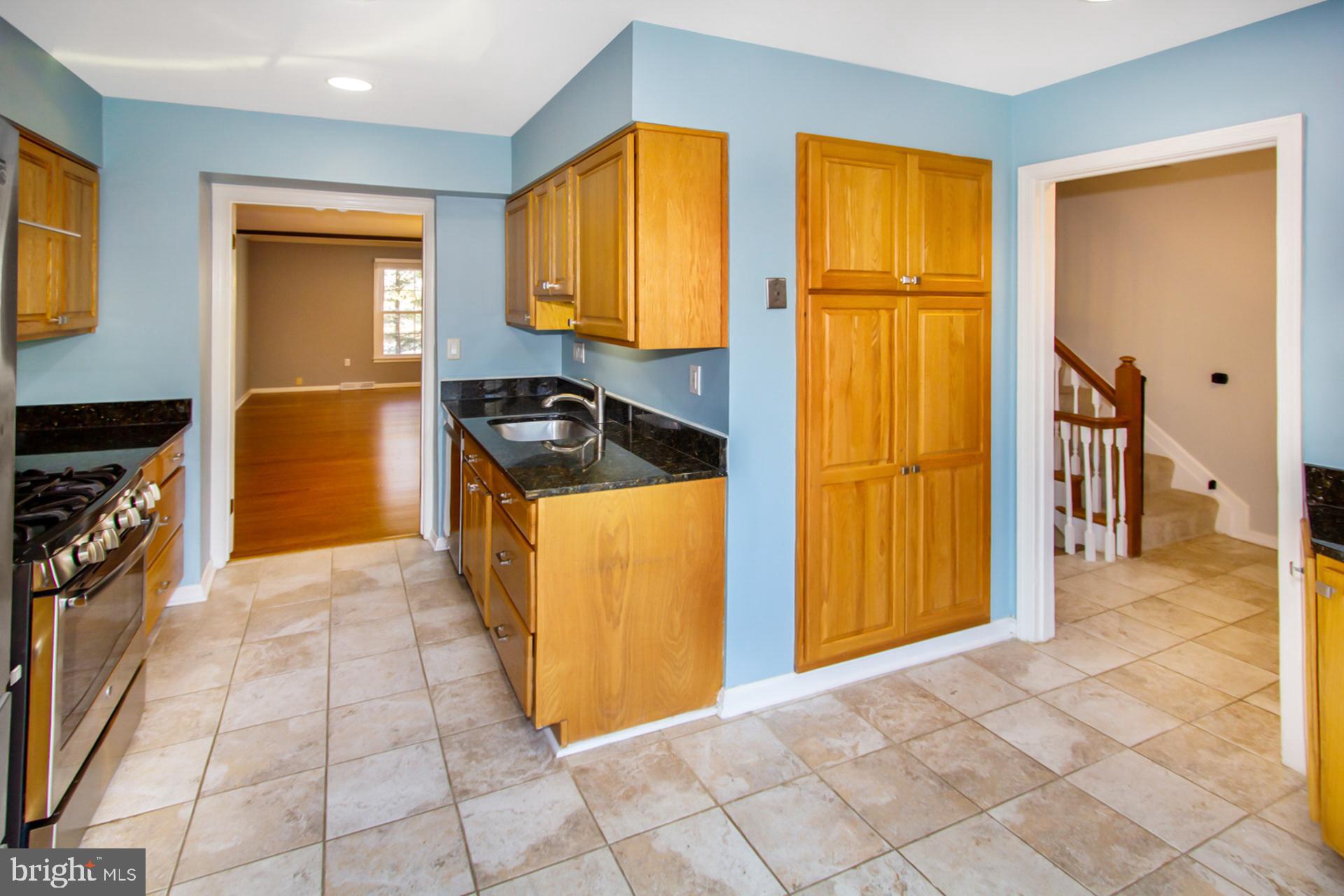 LAKE LOUISE - Residential