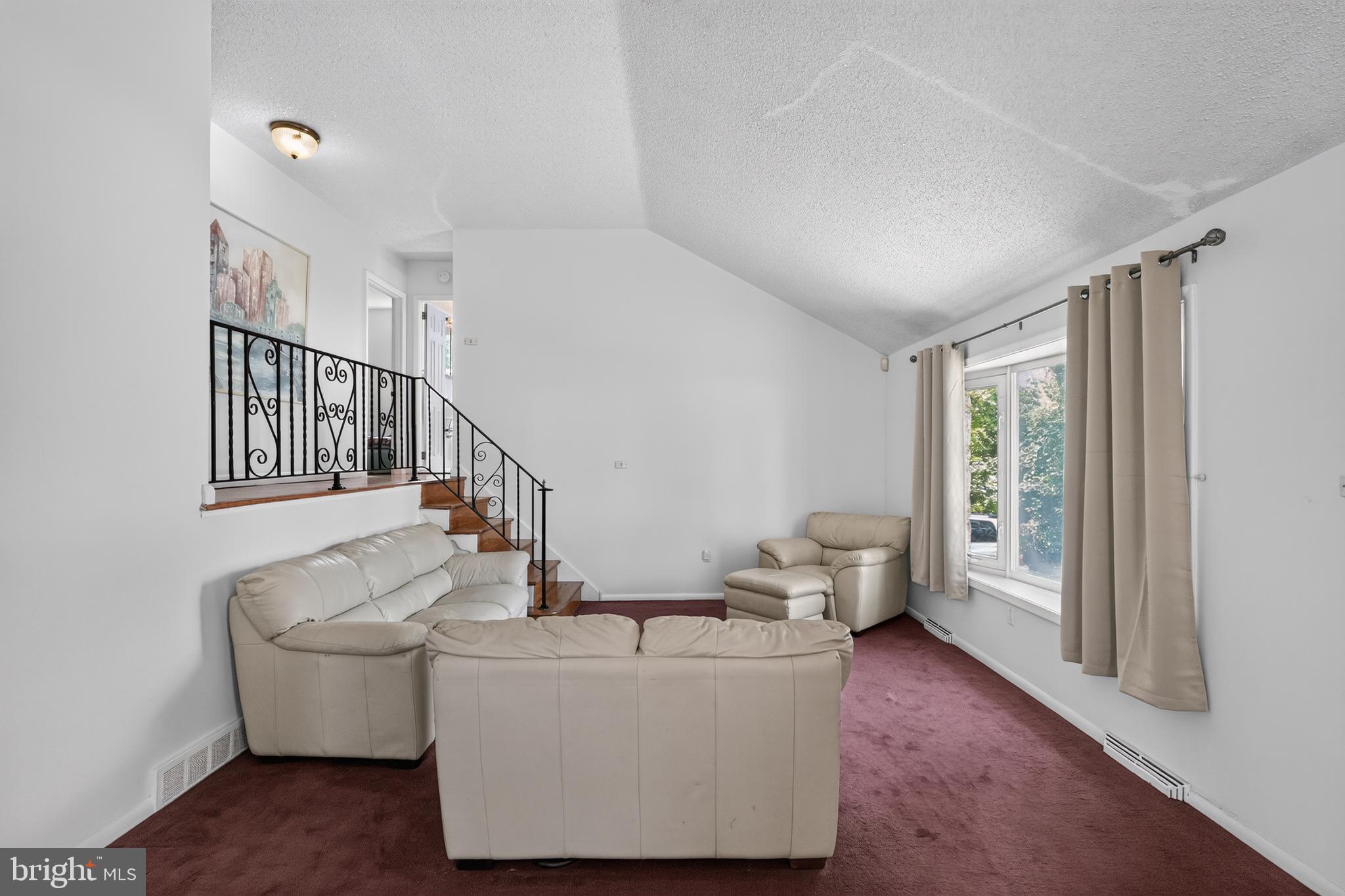 707 FITZWATERTOWN ROAD