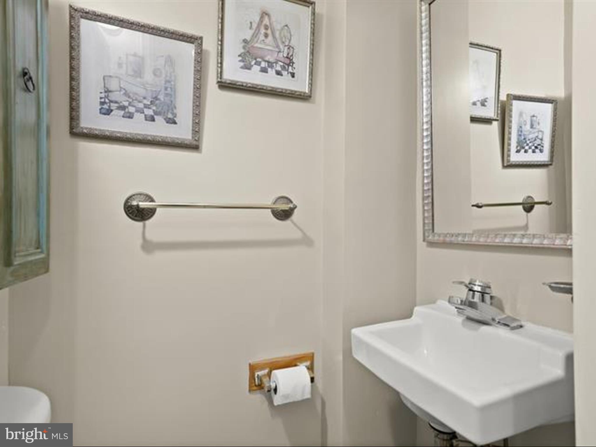 ACADEMY HEIGHTS - Residential