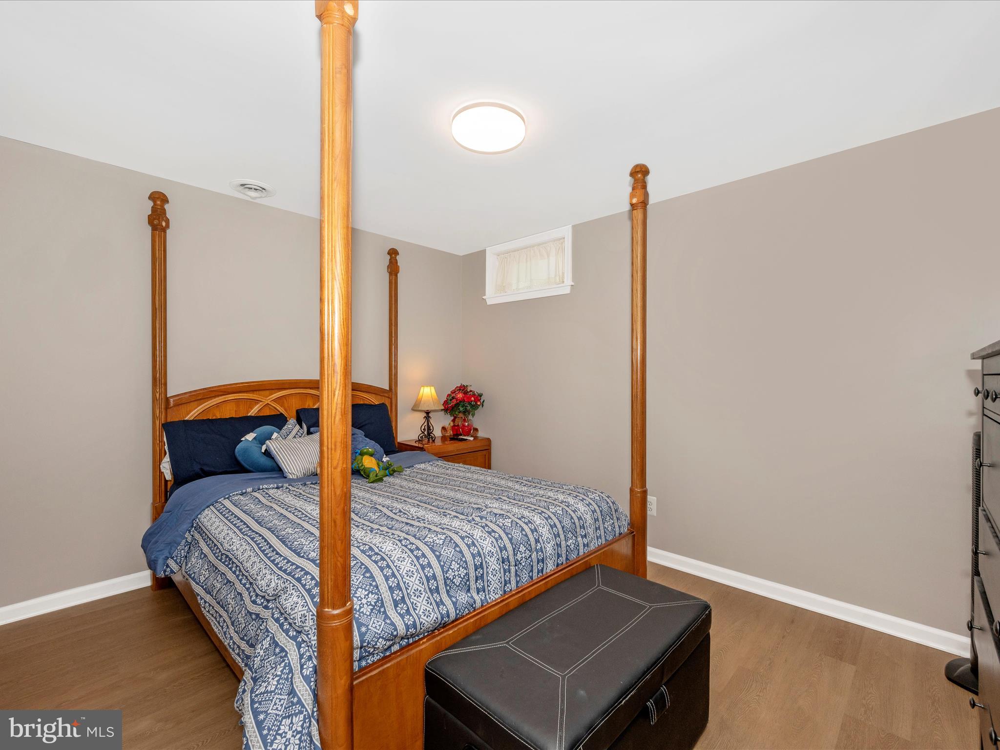 SPRING RIDGE - Residential