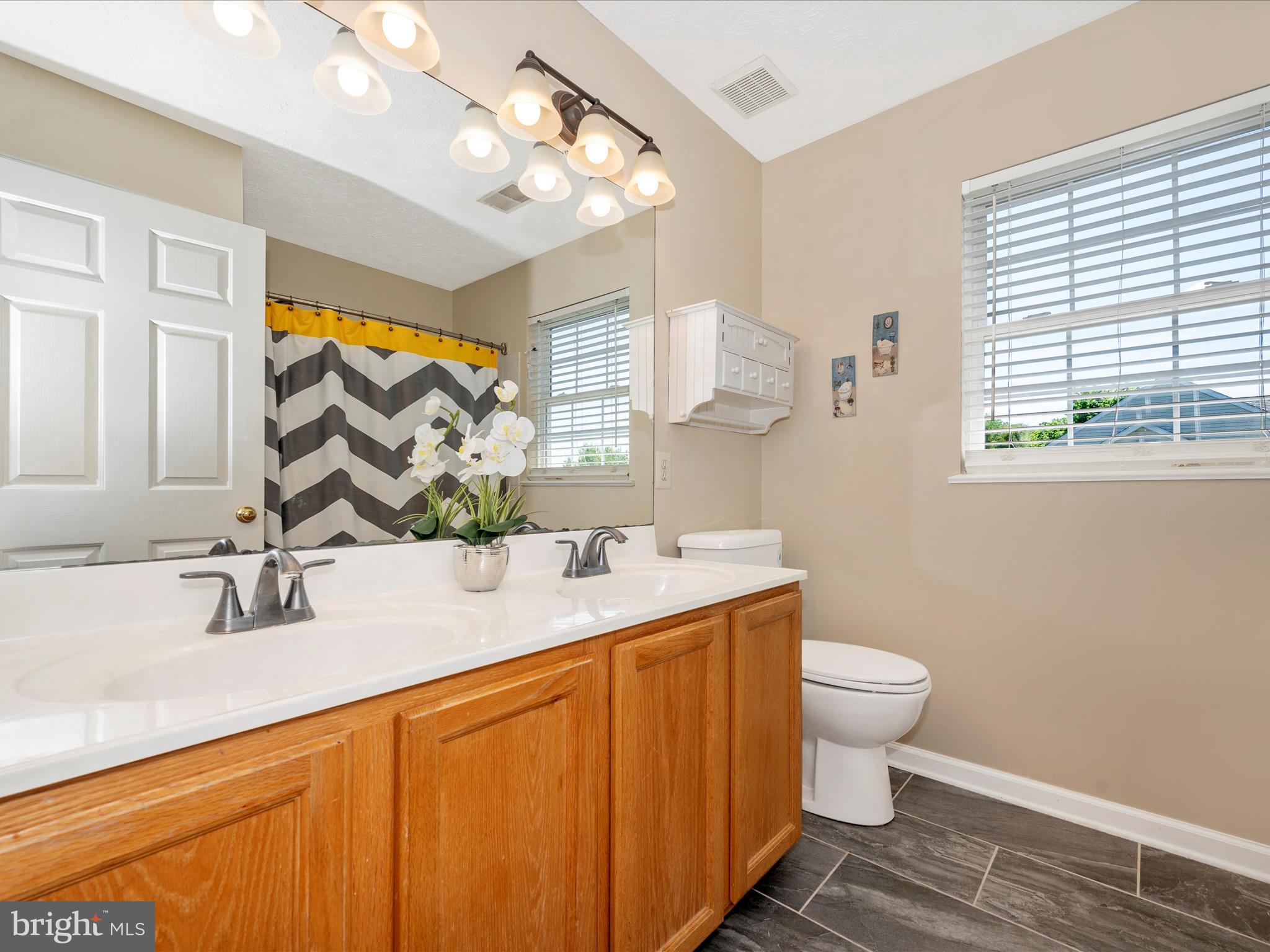 SPRING RIDGE - Residential