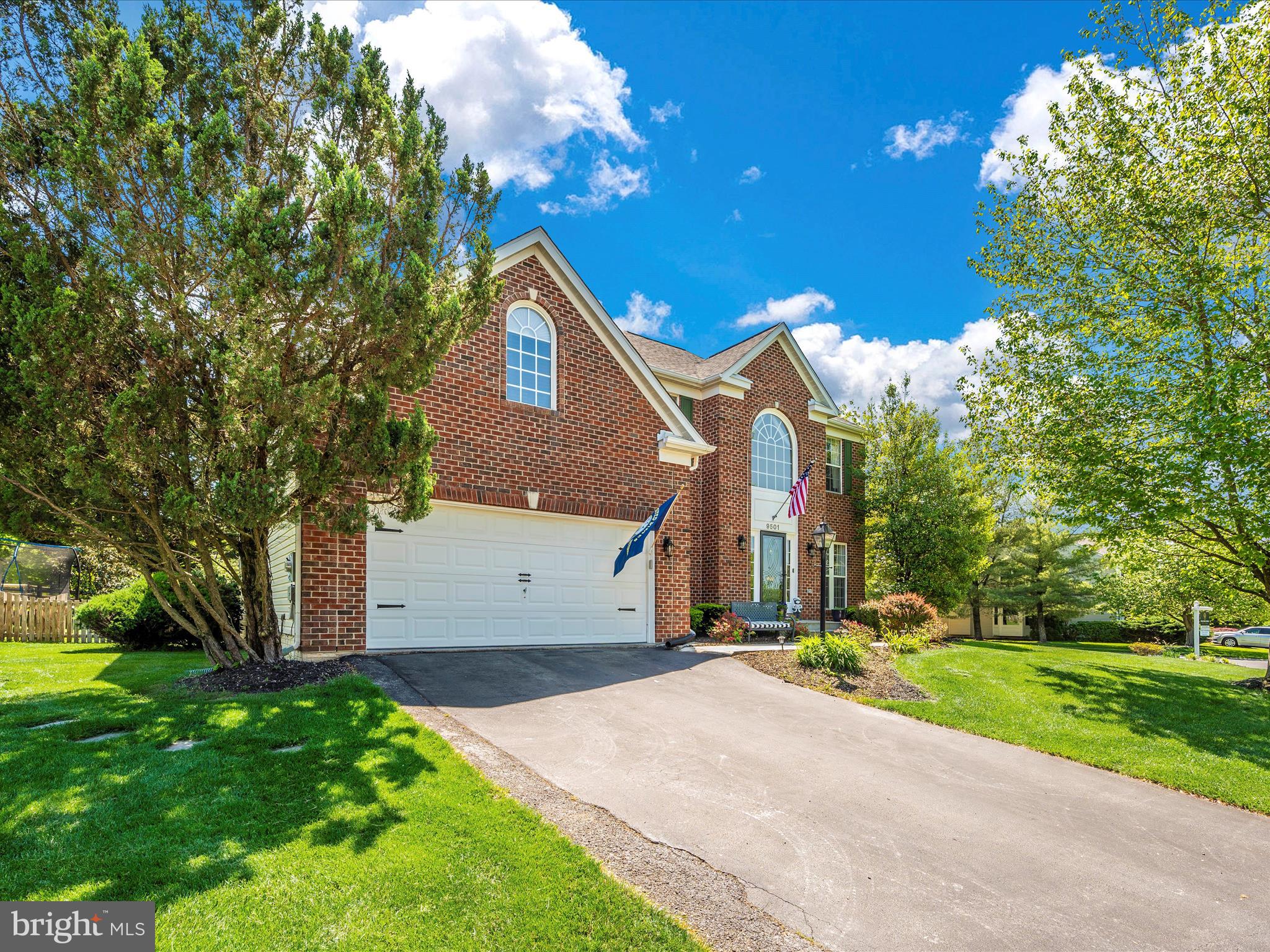 SPRING RIDGE - Residential