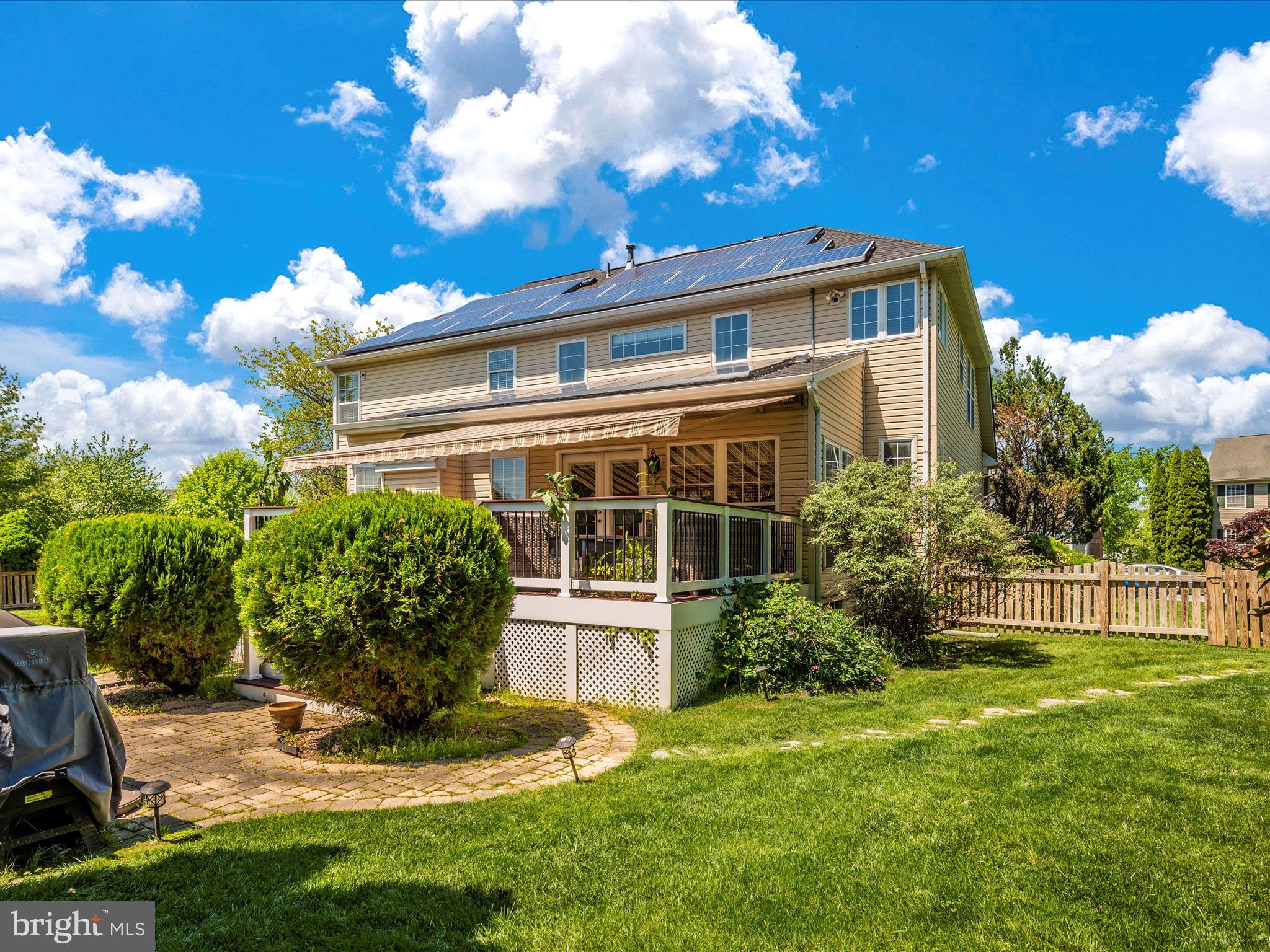 SPRING RIDGE - Residential