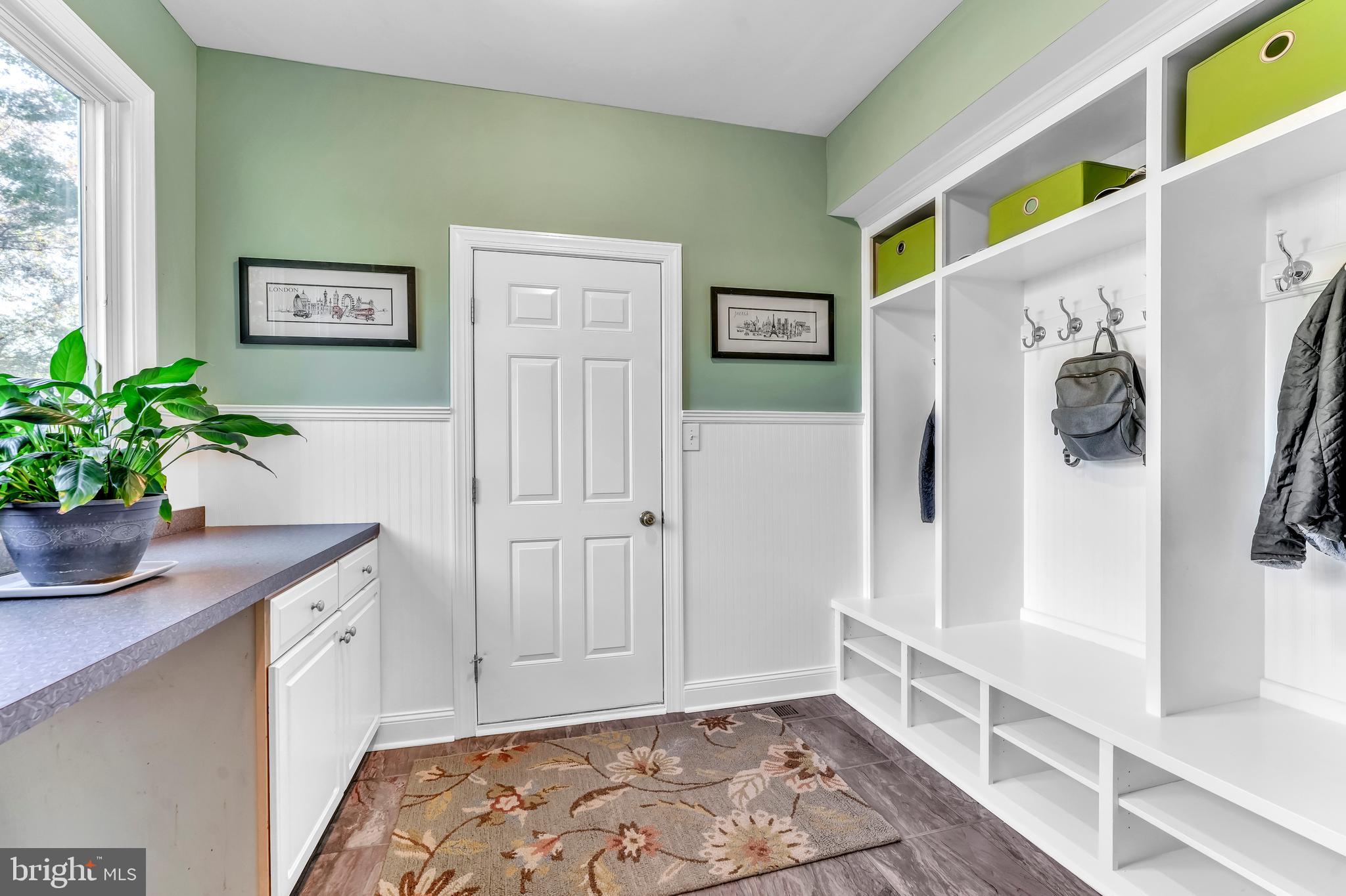 ROSE TREE ESTS - Residential