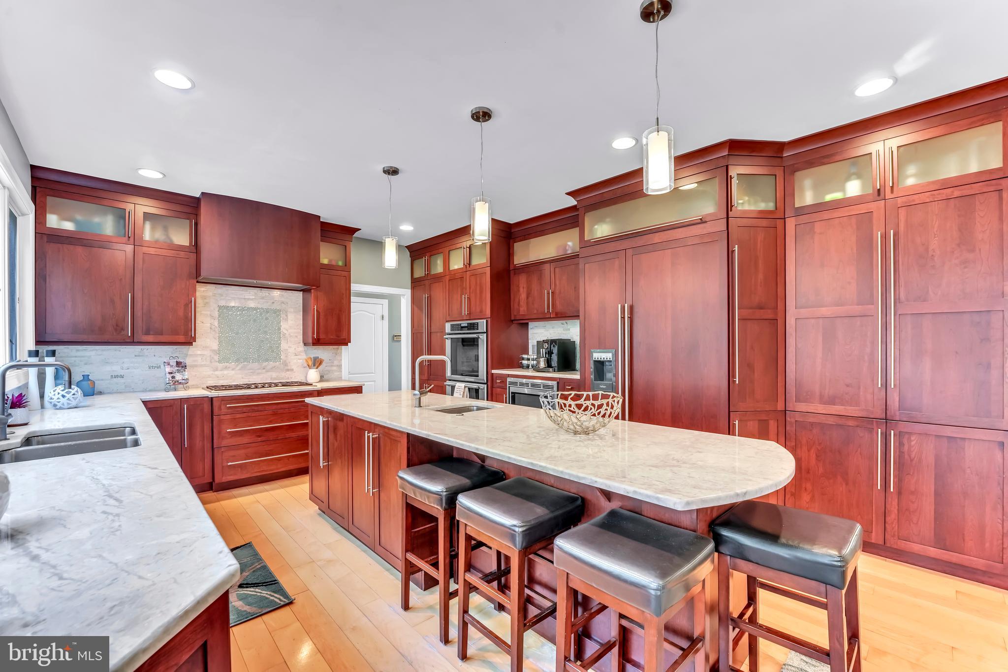 ROSE TREE ESTS - Residential