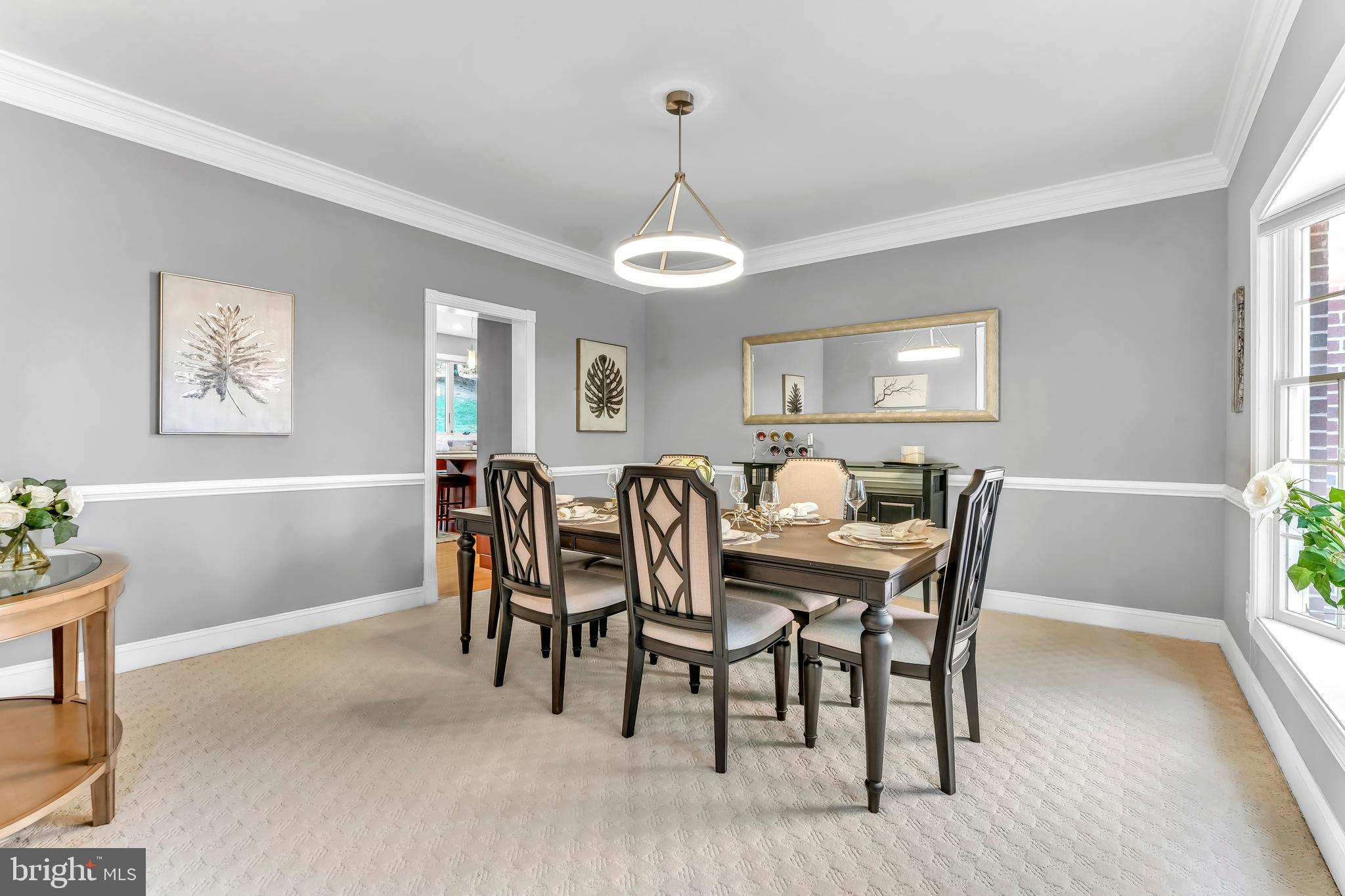 ROSE TREE ESTS - Residential