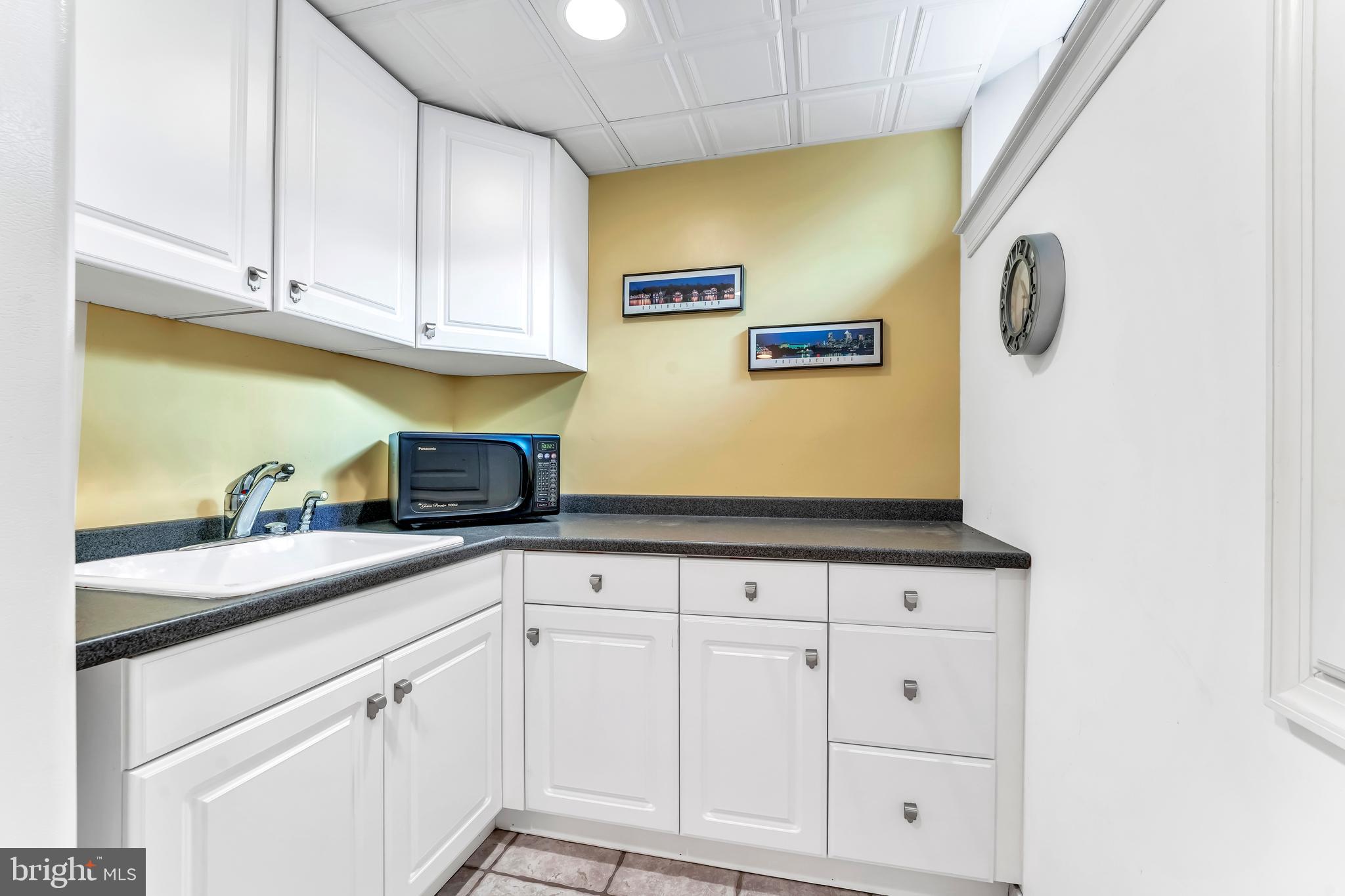 ROSE TREE ESTS - Residential