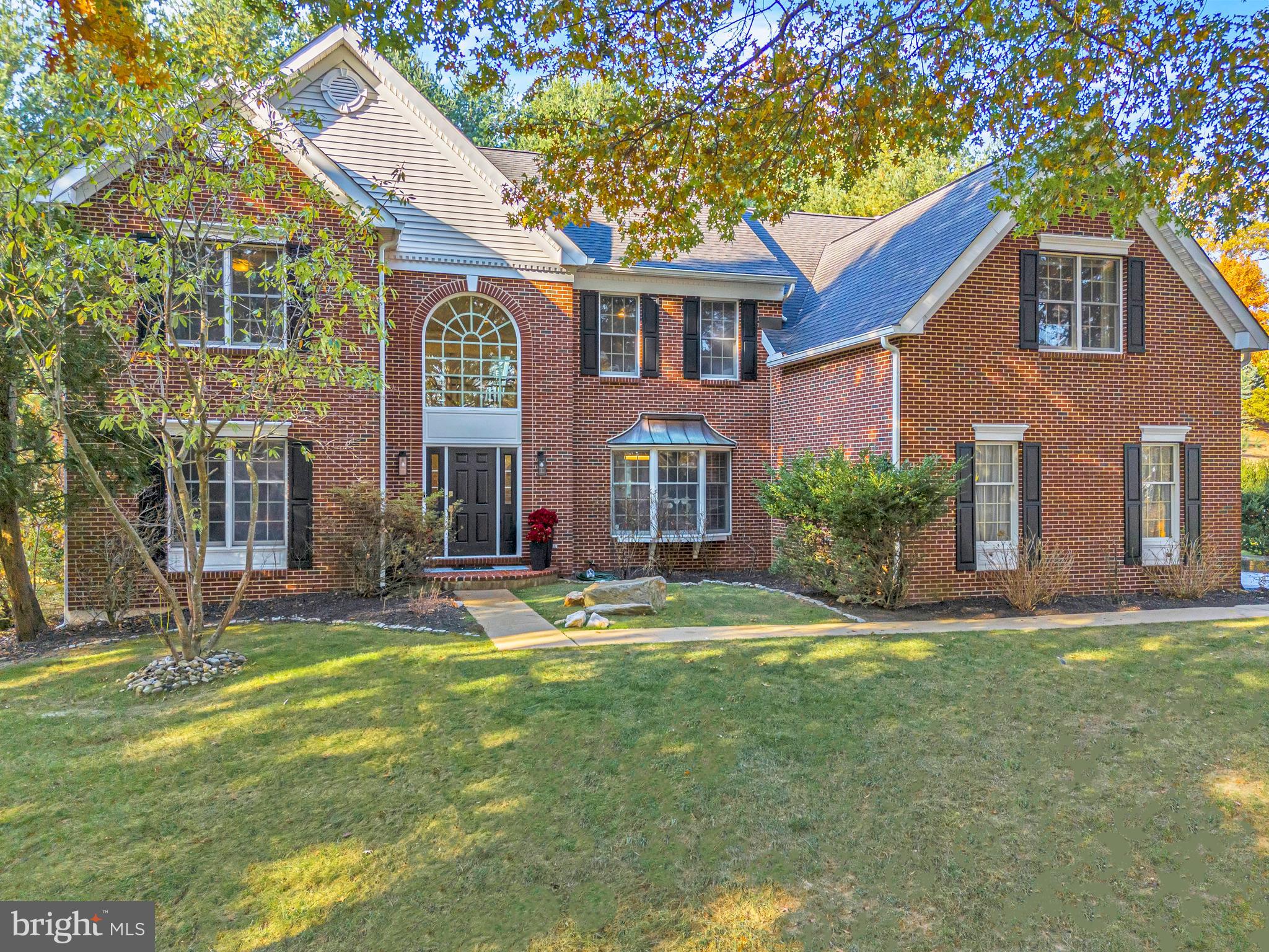 ROSE TREE ESTS - Residential