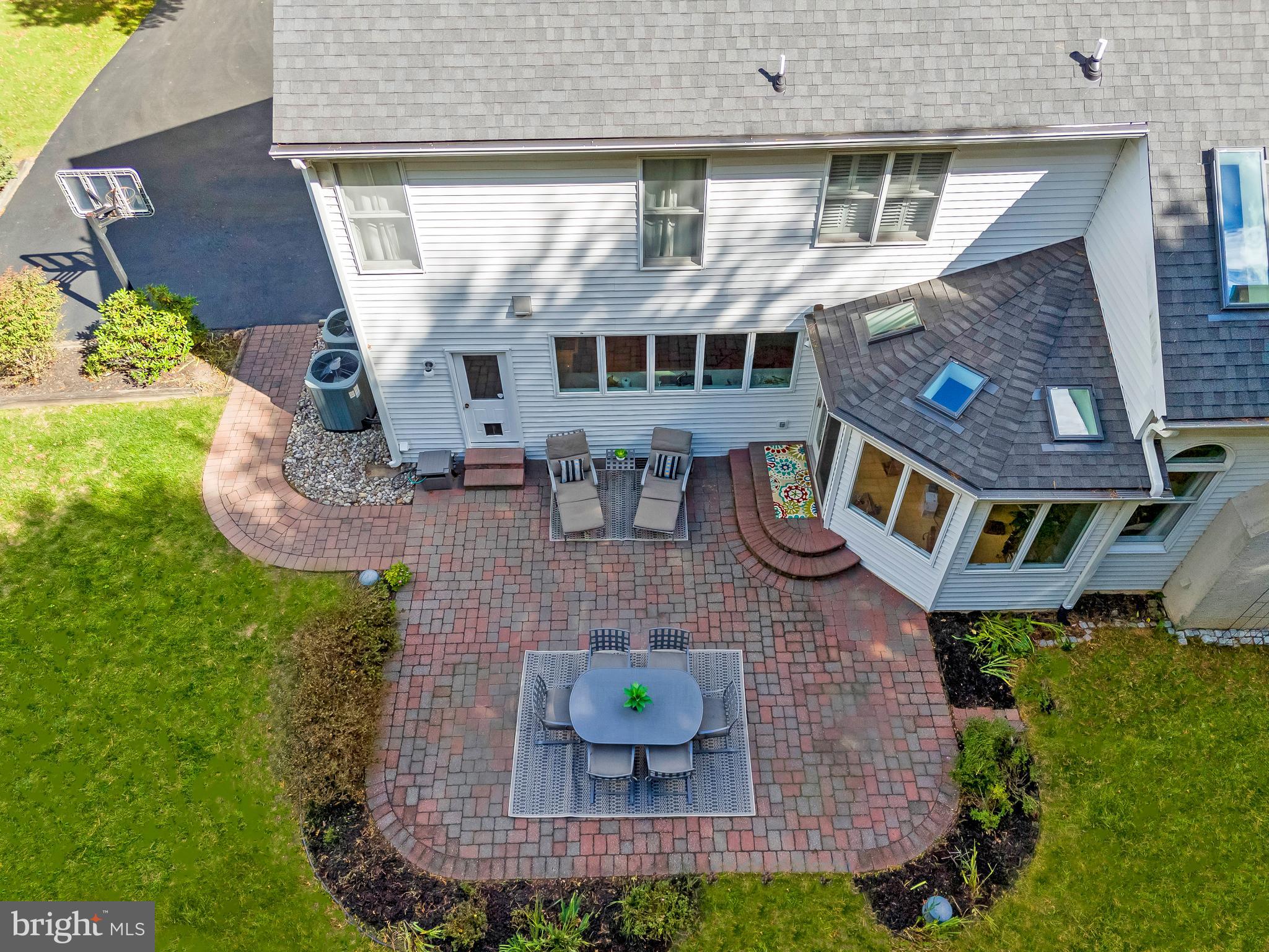 ROSE TREE ESTS - Residential