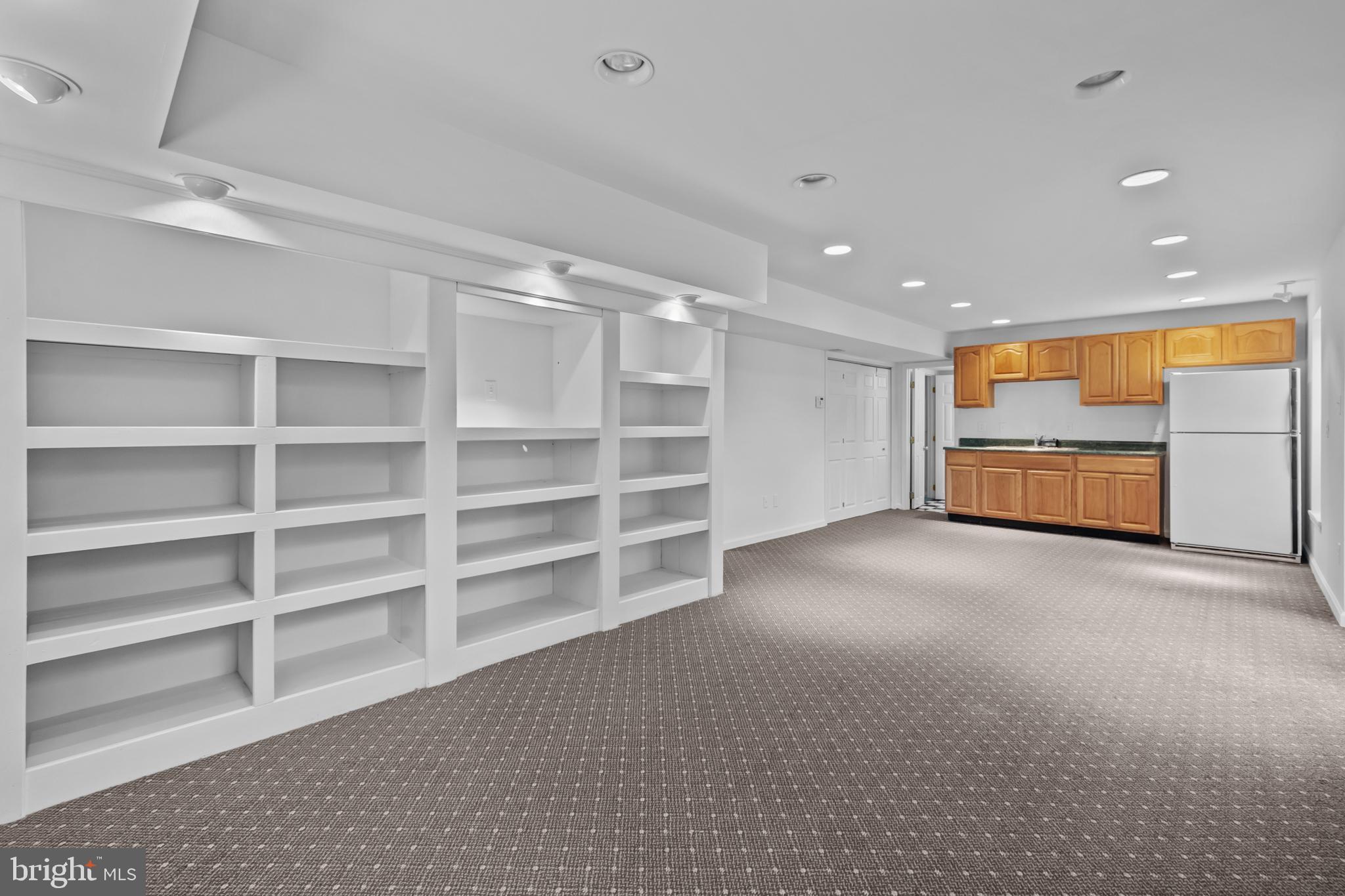 SYCAMORE RIDGE - Residential
