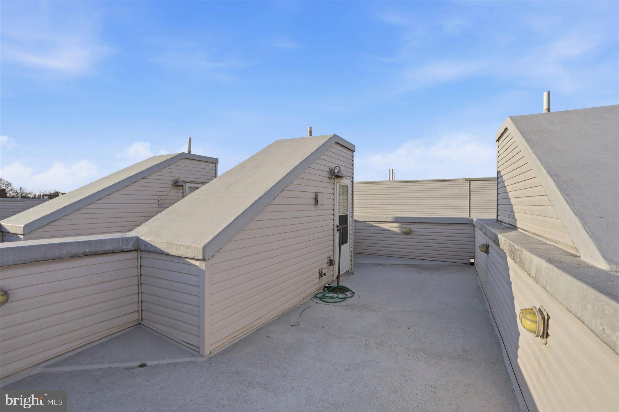 FRANCISVILLE - Residential