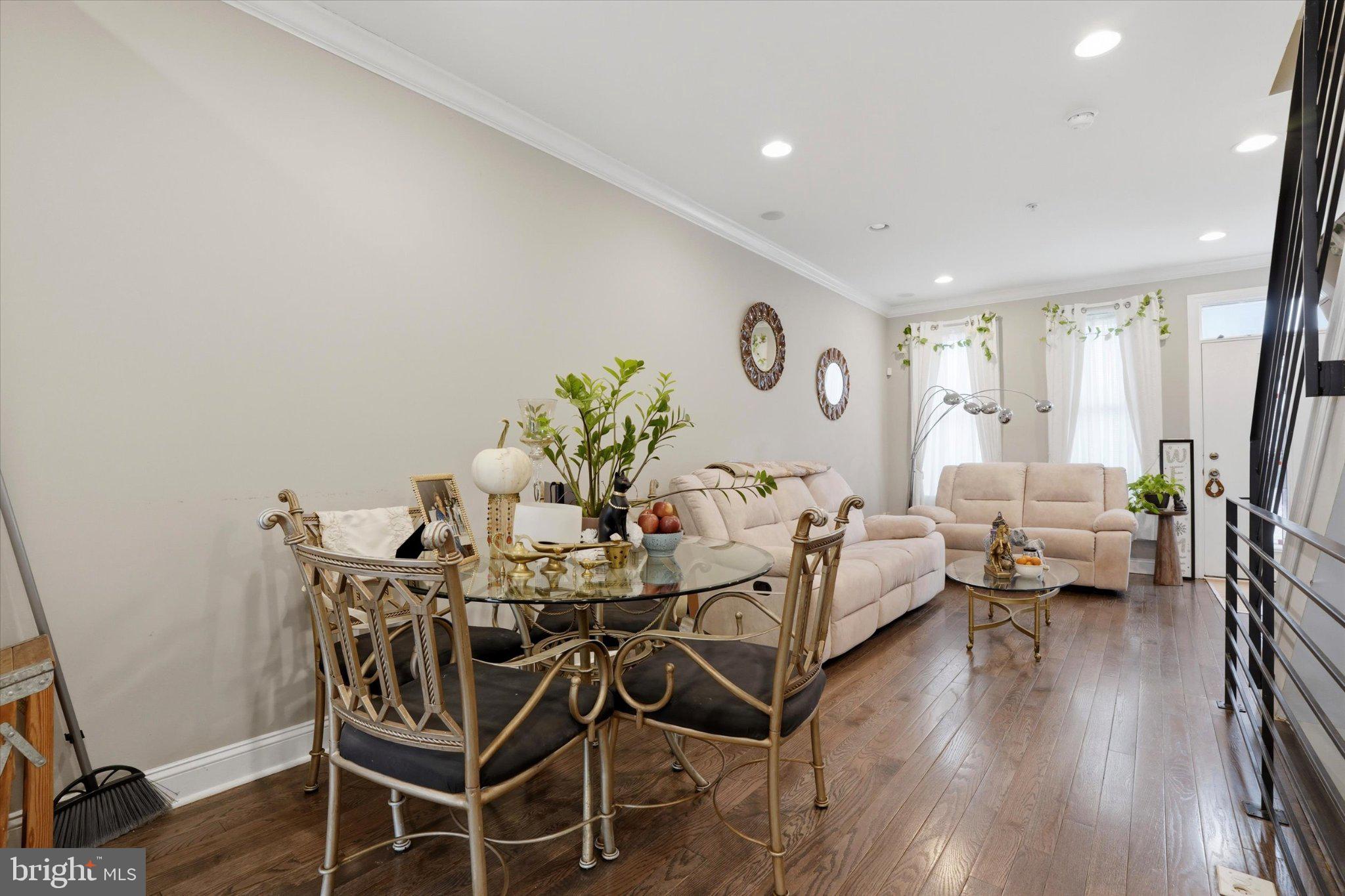 FRANCISVILLE - Residential