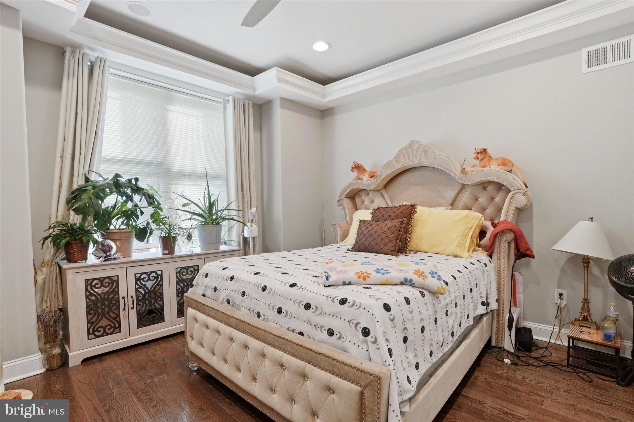 FRANCISVILLE - Residential