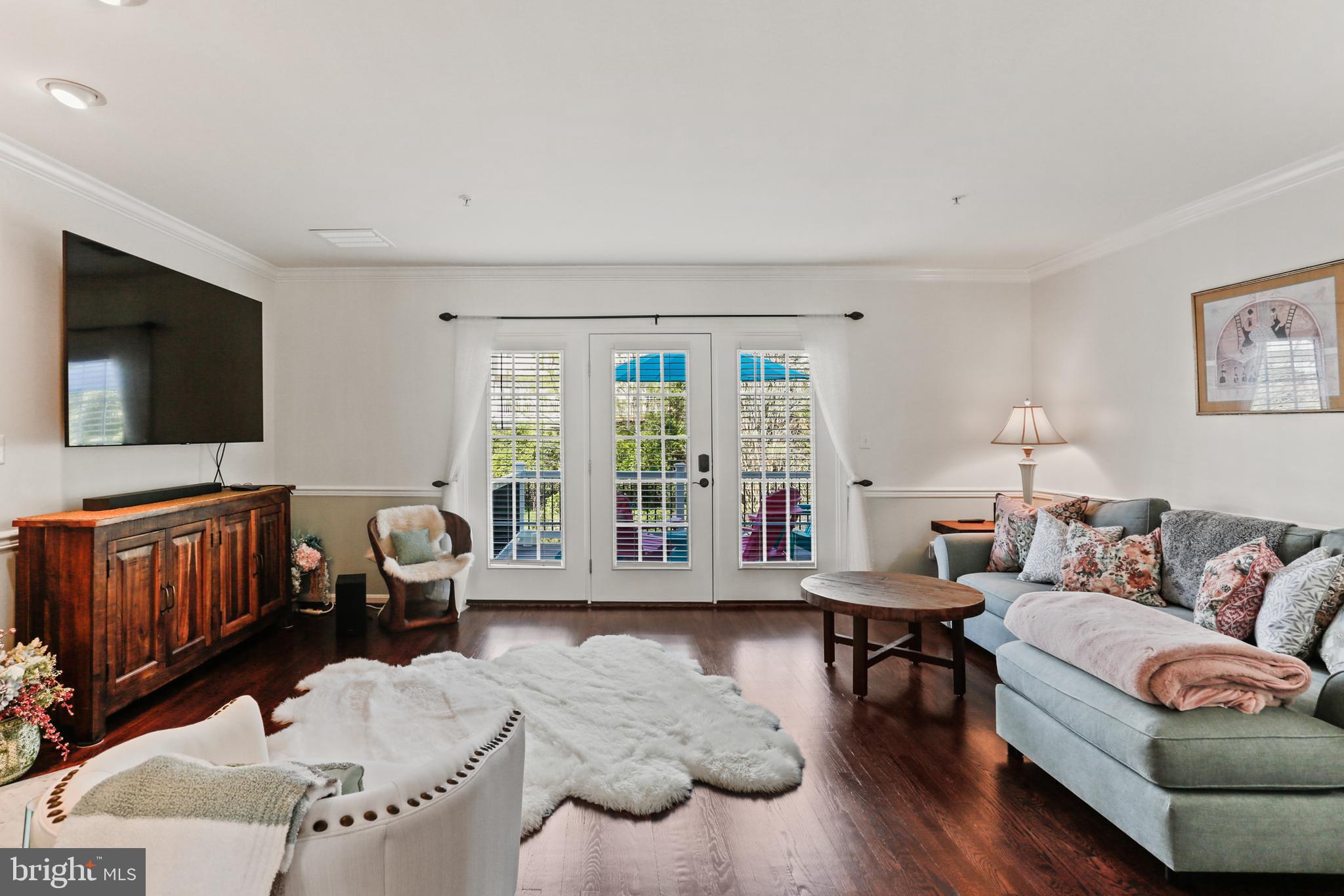 HUNTERS RUN - Residential