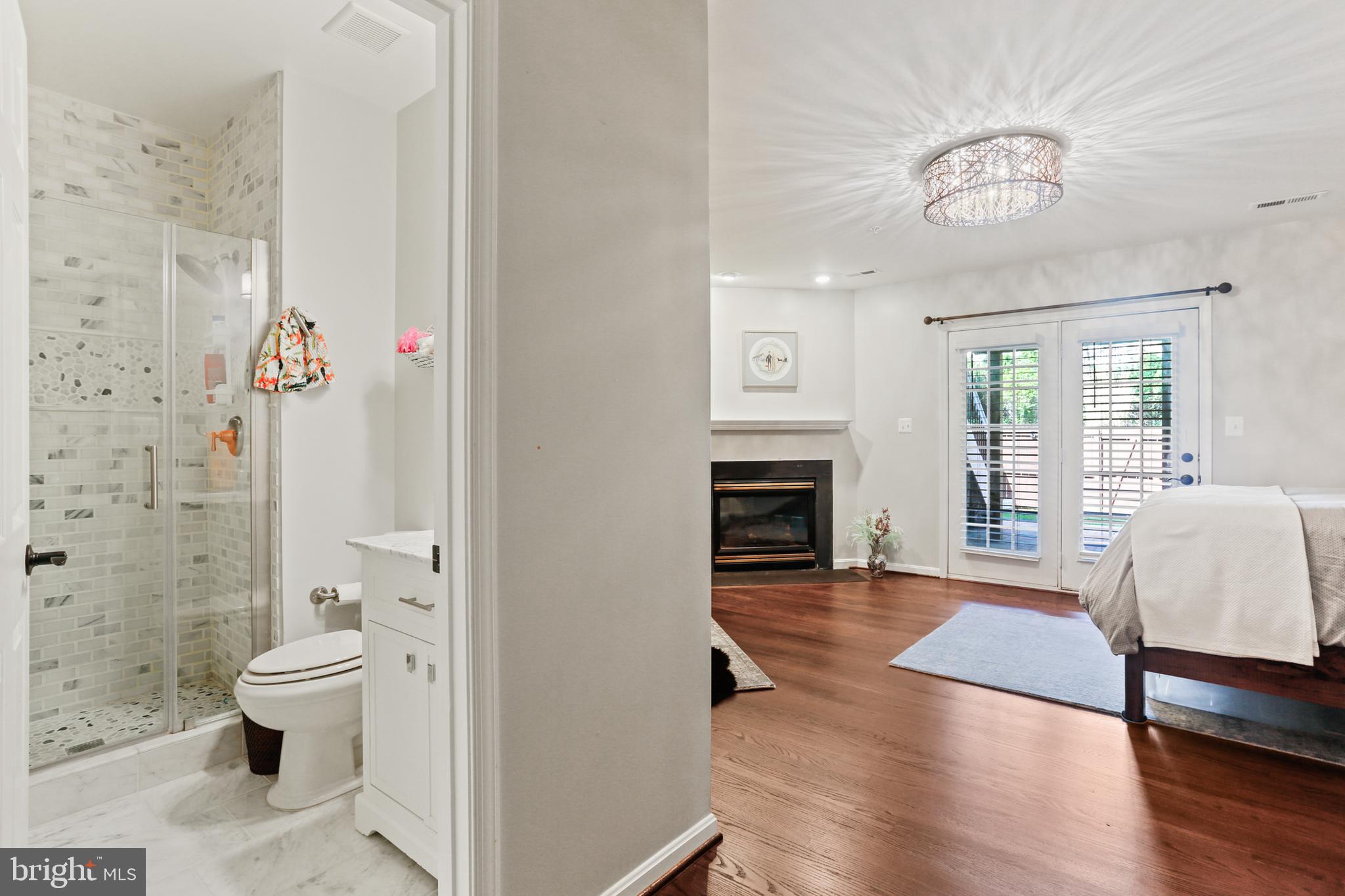 HUNTERS RUN - Residential