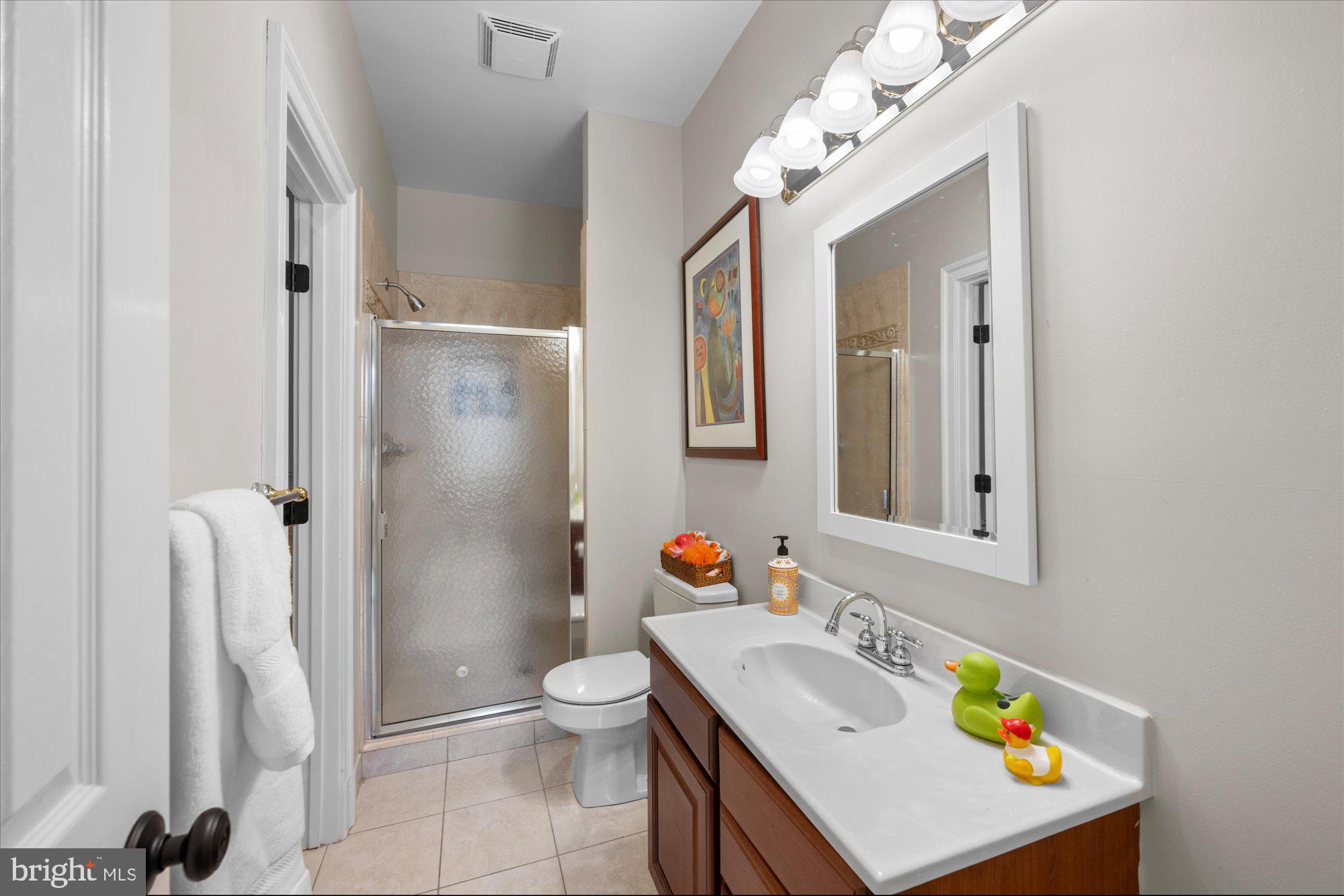 POTOMAC OUTSIDE - Residential