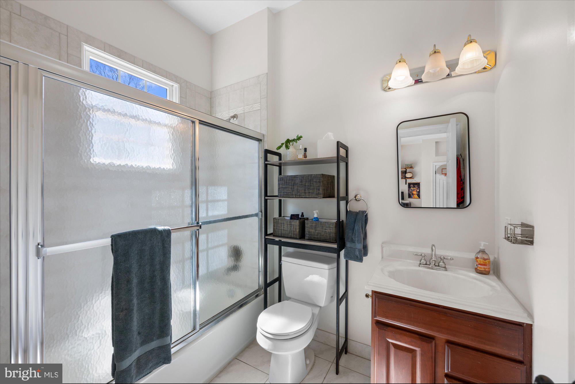 POTOMAC OUTSIDE - Residential