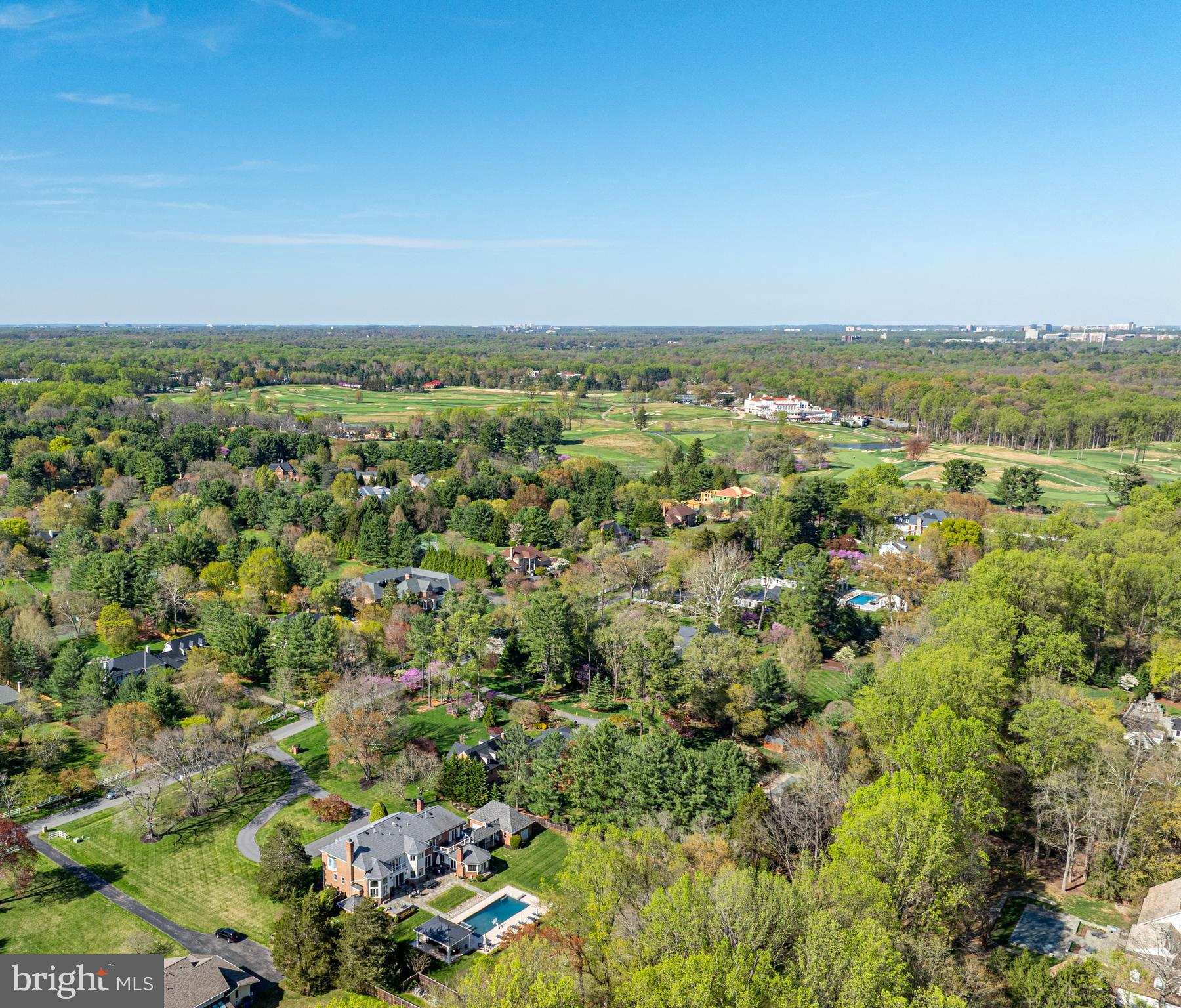 POTOMAC OUTSIDE - Residential